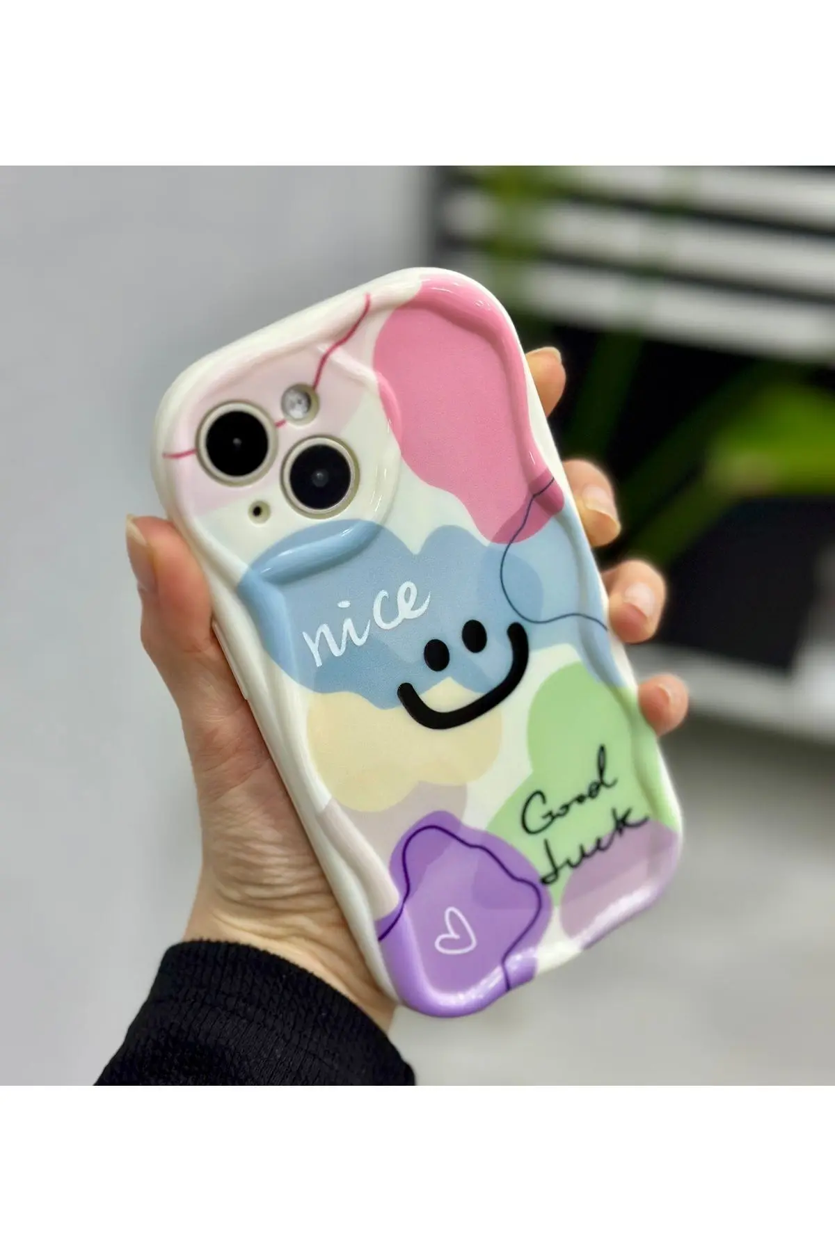 Iphone 13 ve 14 Uyumlu Smile Antişok Darbe ÖnleyiciKamera Korumalı Lansman Silikon Kılıf