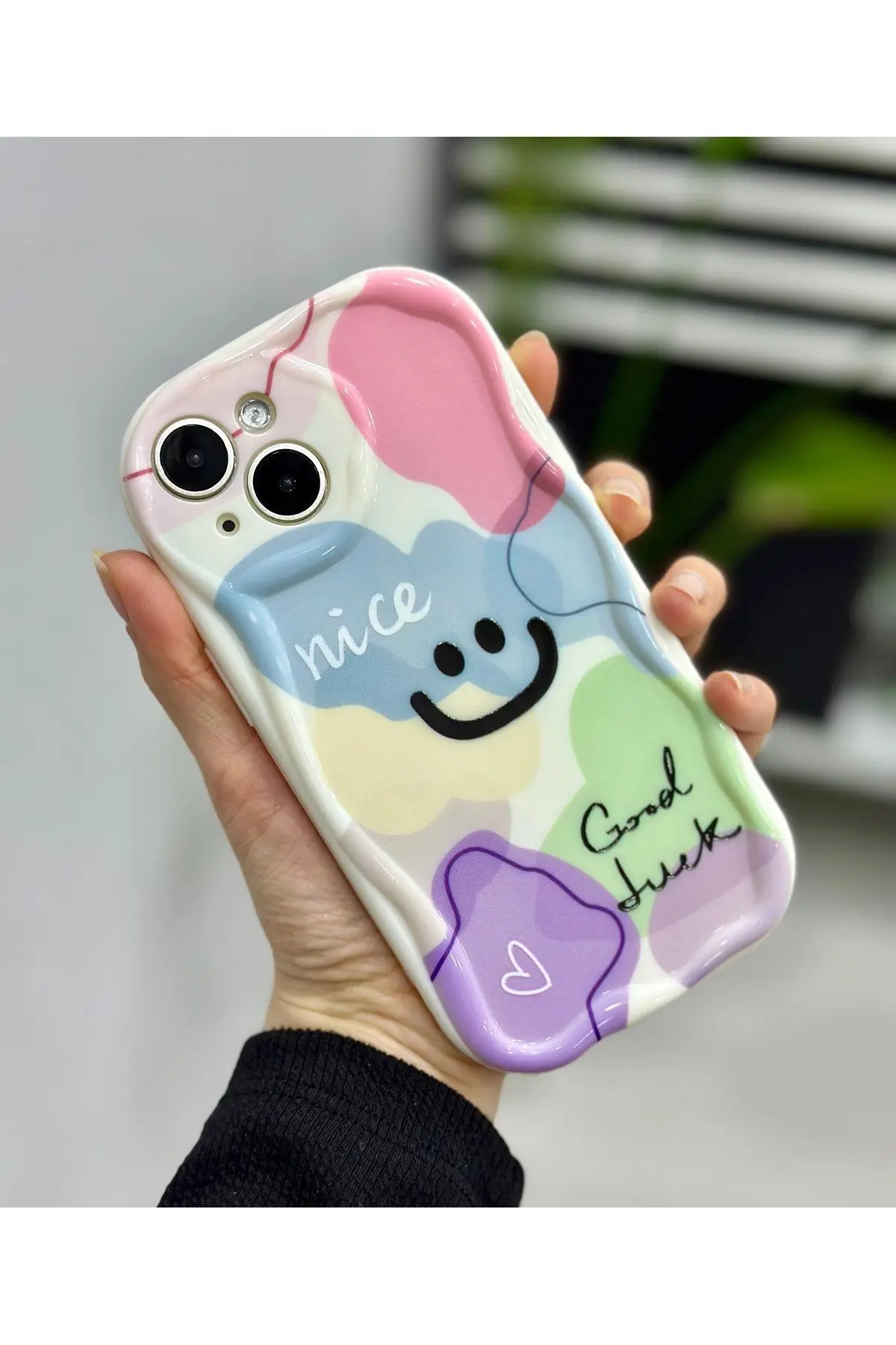 Iphone 13 ve 14 Uyumlu Smile Antişok Darbe ÖnleyiciKamera Korumalı Lansman Silikon Kılıf