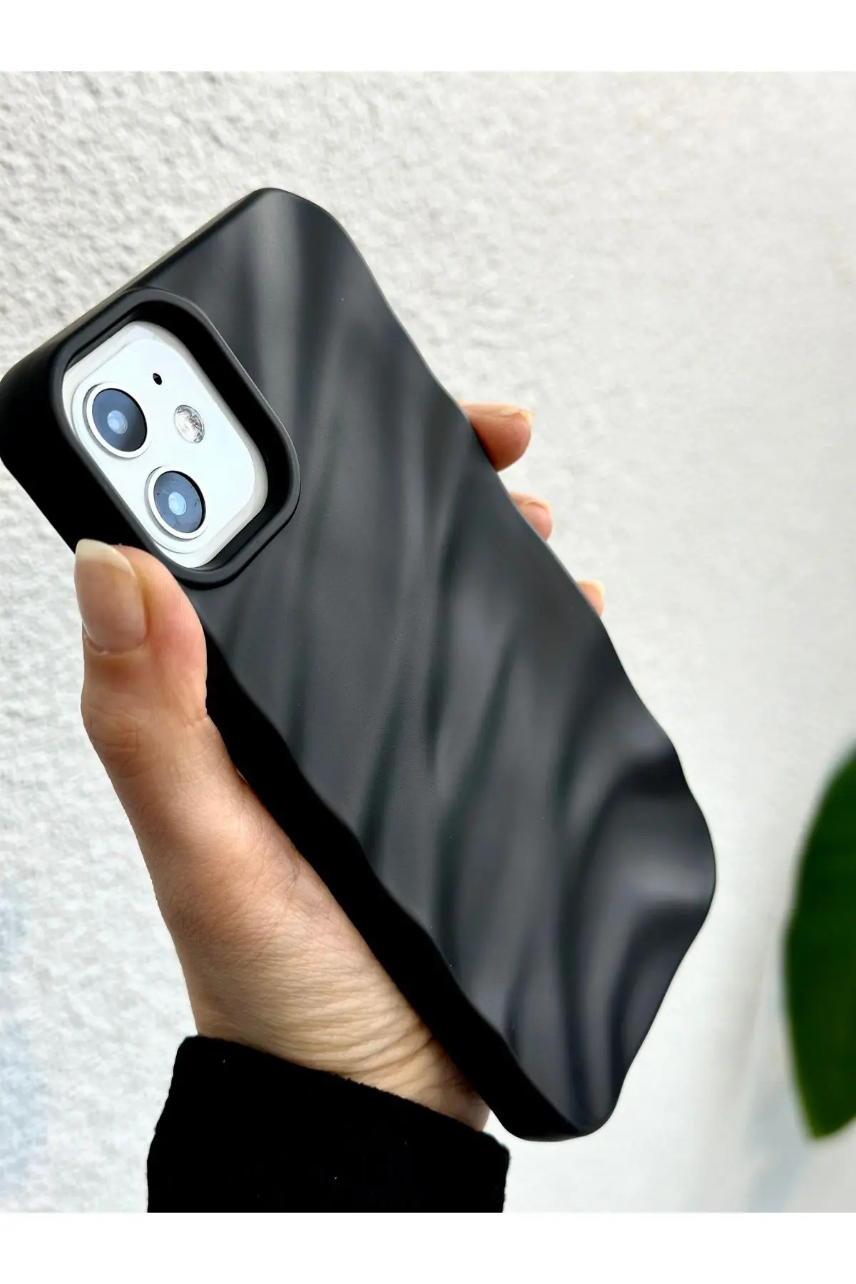 Iphone 11 Uyumlu 3d Wave Kabartma Mat Silikon Kılıf