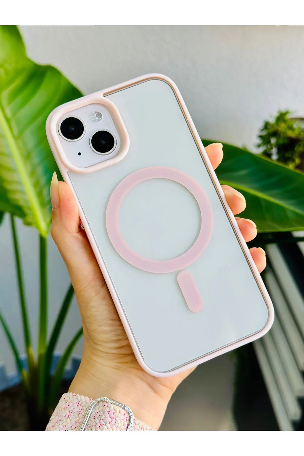 Iphone 13 - 14 VE 15  Uyumlu MAGSAFE Özellikli Renkli Şeffaf Kılıf