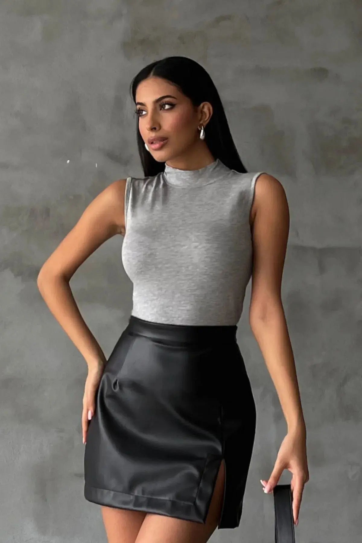 Bipantolon Kadın Açık Gri Kolsuz Bluz