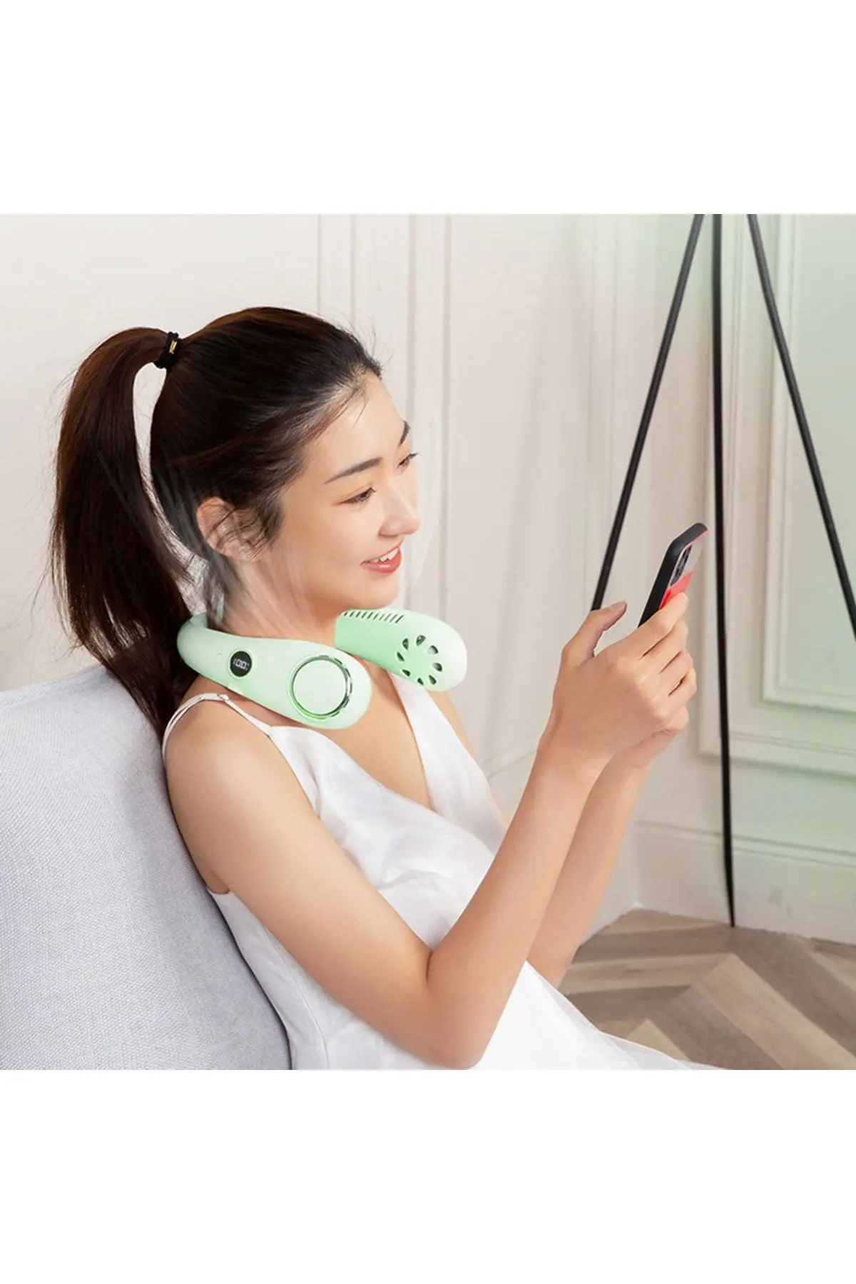 Led Dijital Ekran Yeni Nesil Bıçaksız Boyun Asma Fanı 3 Dişli Ayarlanabilir 360°rüzgar Çıkışı