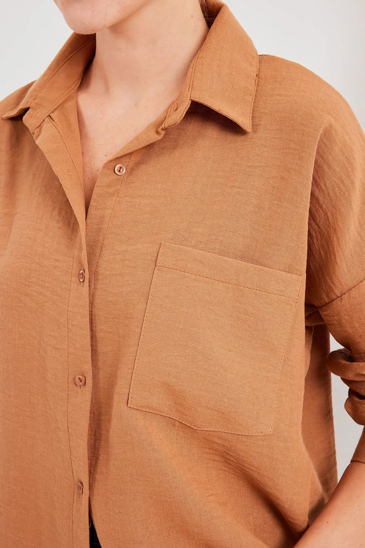20153 Tek Cepli Oversize Keten Gömlek - Camel