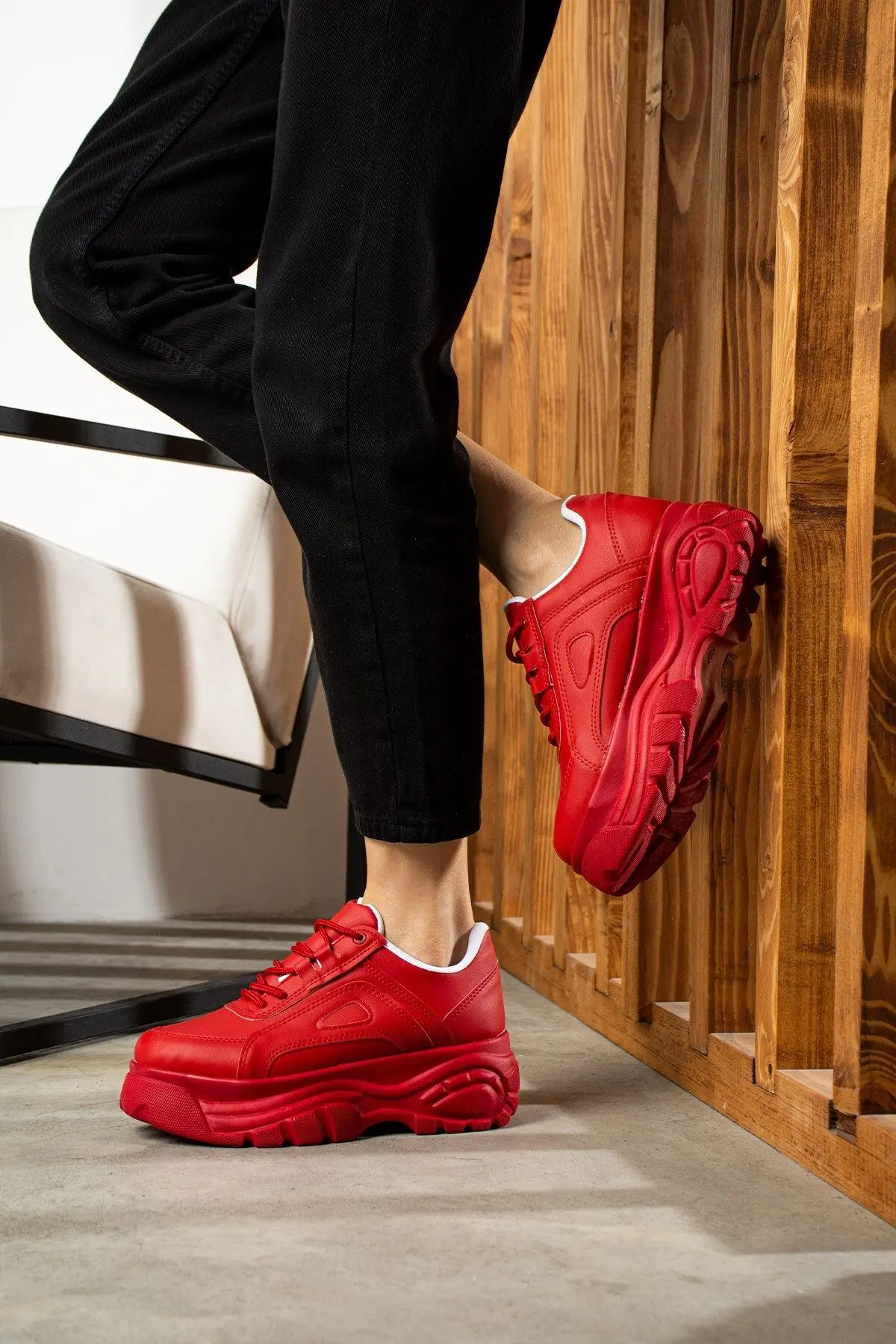 Siyah Kadın Sneaker Spor Ayakkabı Bağcıklı Kalın Hafif 6 Cm Yüksek Taban