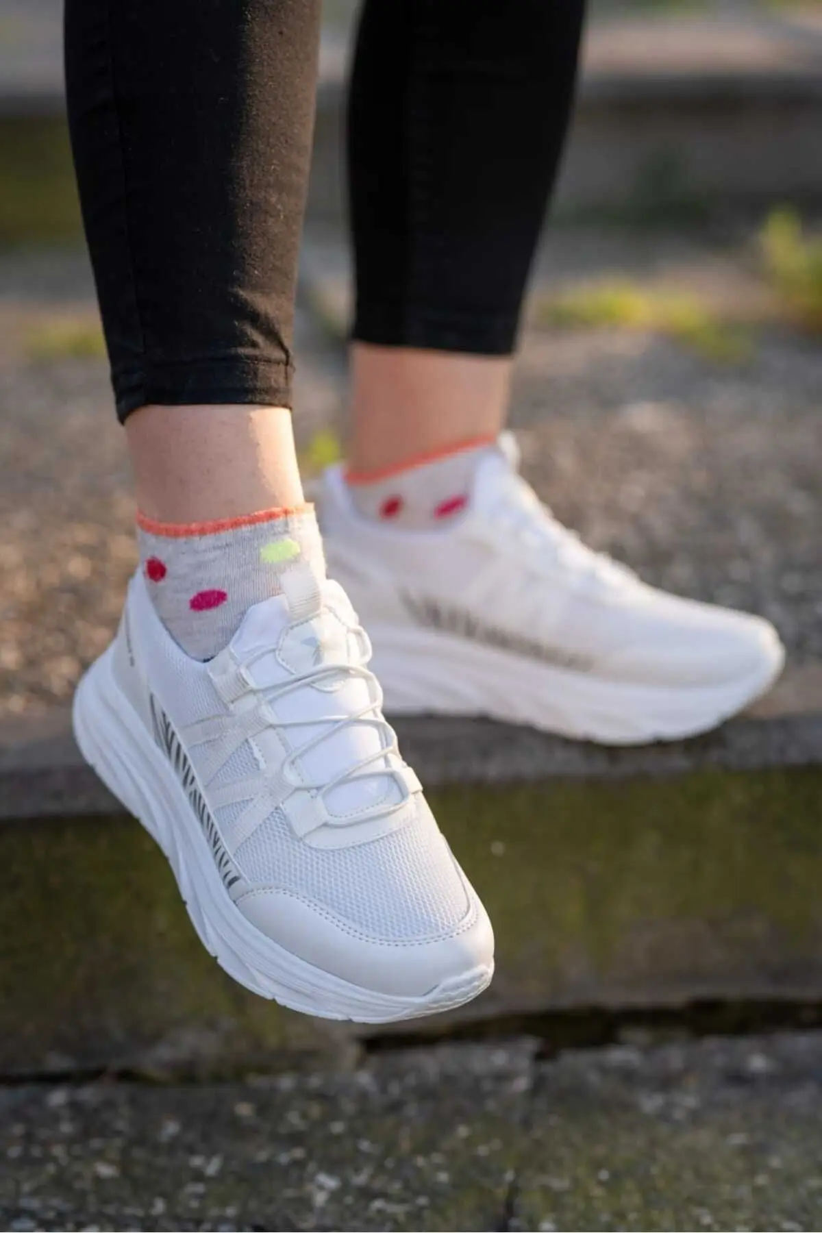 Kadın Beyaz  Lastik Almera  Ortopedik Günlük Spor Ayakkabı NK0722