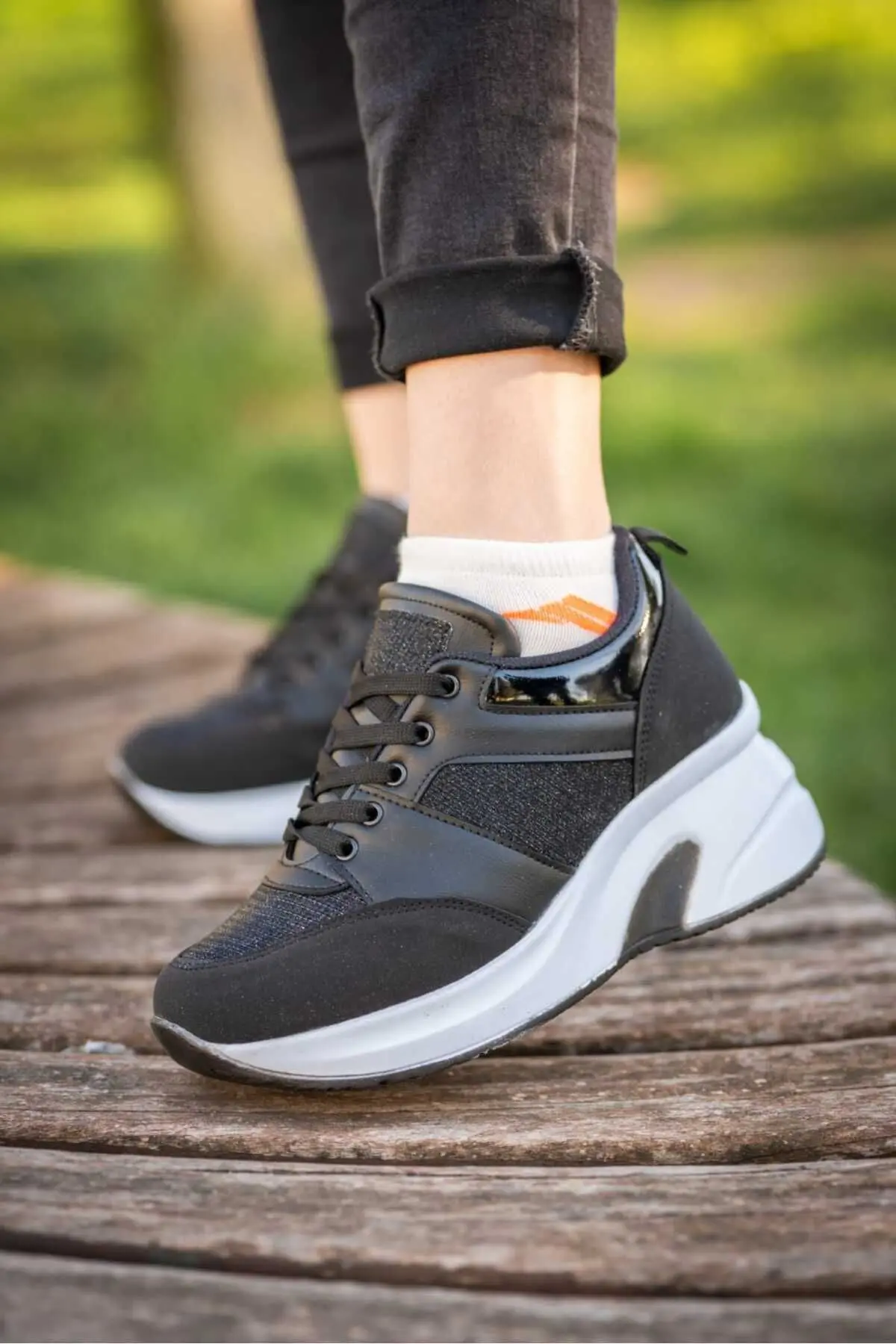 Nubbock Kadın Siyah Beyaz Yüksek Taban Rahat Günlük Spor Ayakkabı NK0678