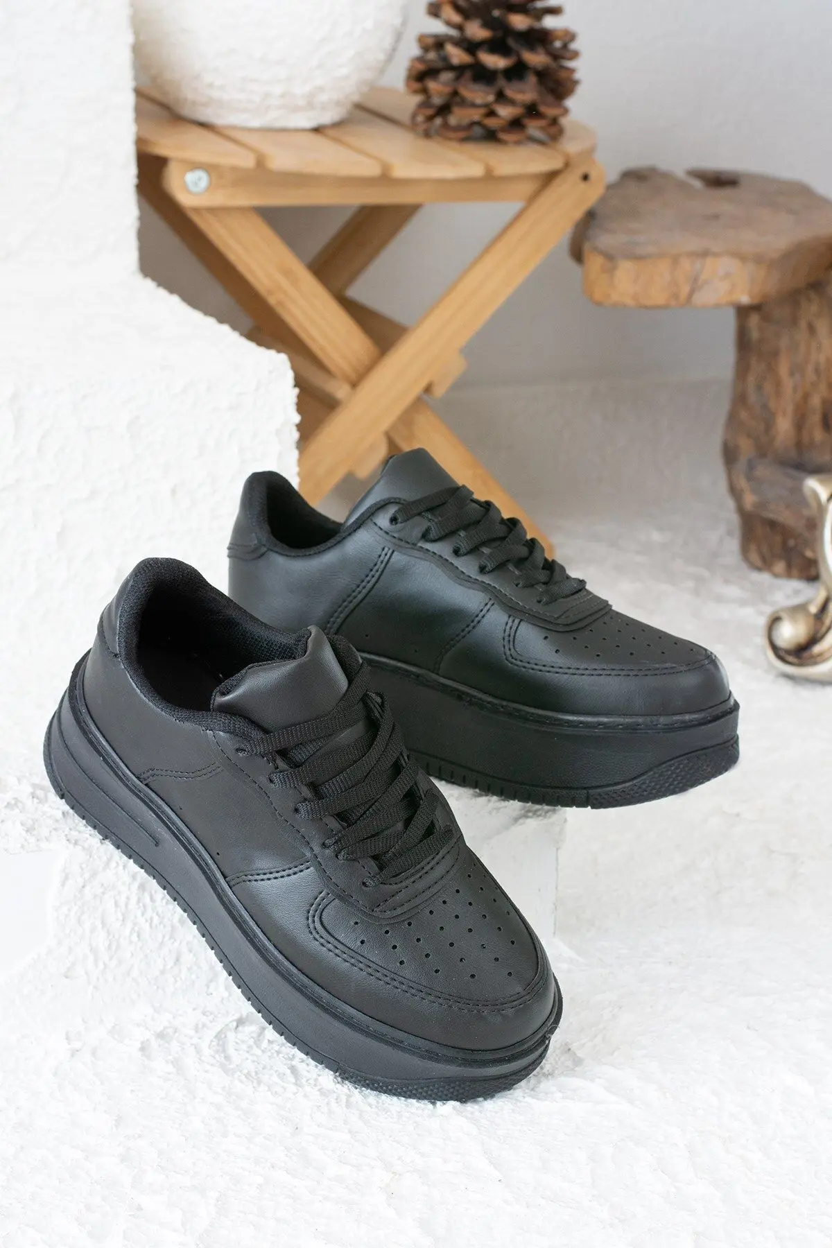 Günlük Kadın Sneaker Spor Ayakkabı Desenli Hafif Yüksek Taban Bağcıklı 001