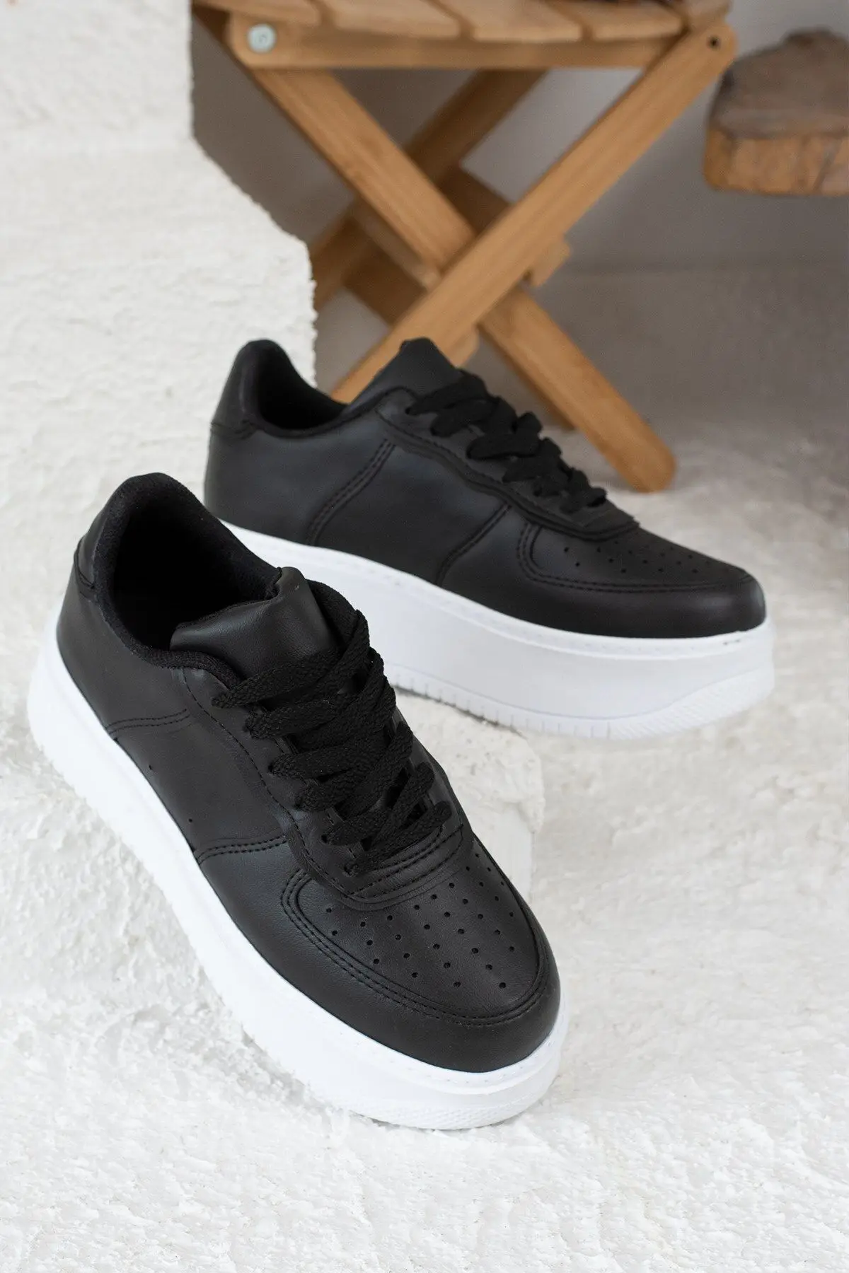 Günlük Kadın Sneaker Spor Ayakkabı Desenli Hafif Yüksek Taban Bağcıklı 001