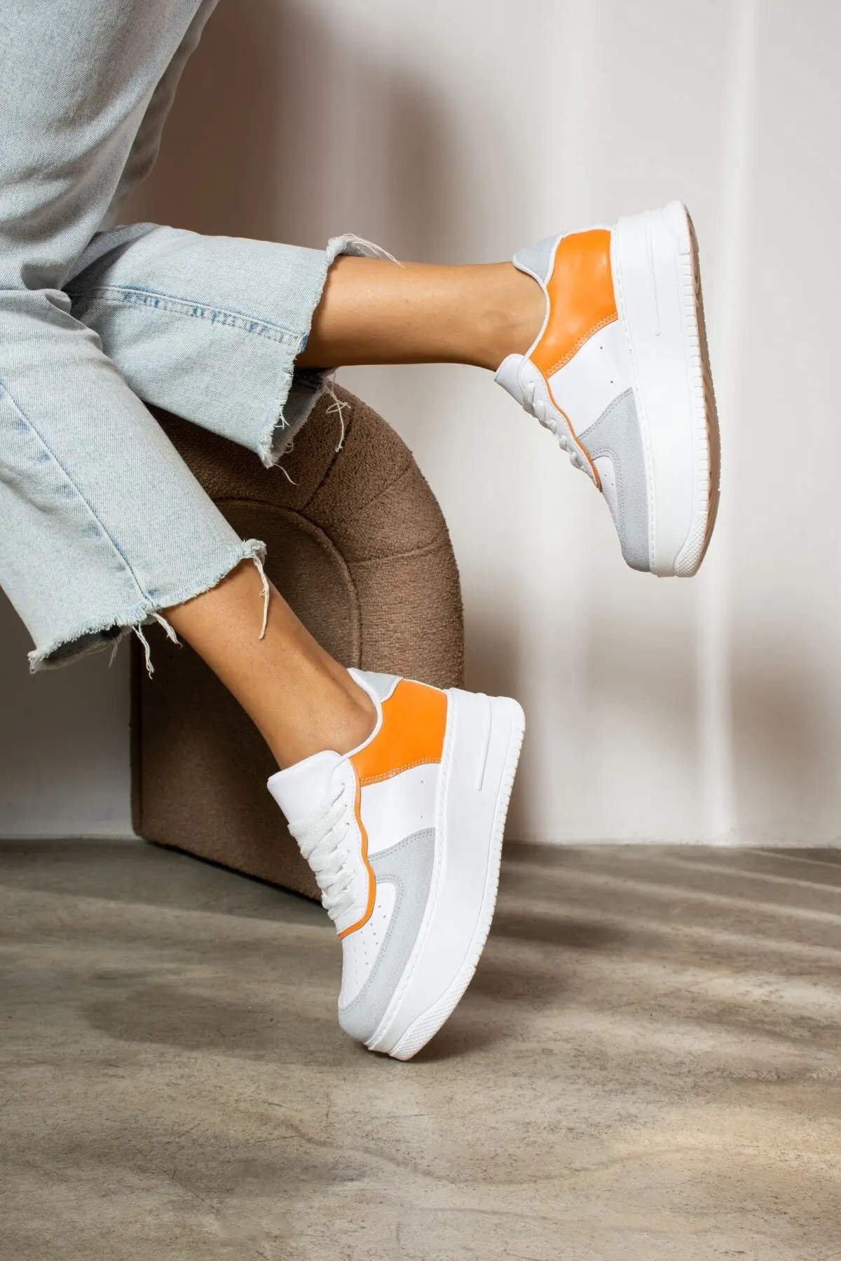 Günlük Kadın Sneaker Spor Ayakkabı Desenli Hafif Yüksek Taban Bağcıklı 001