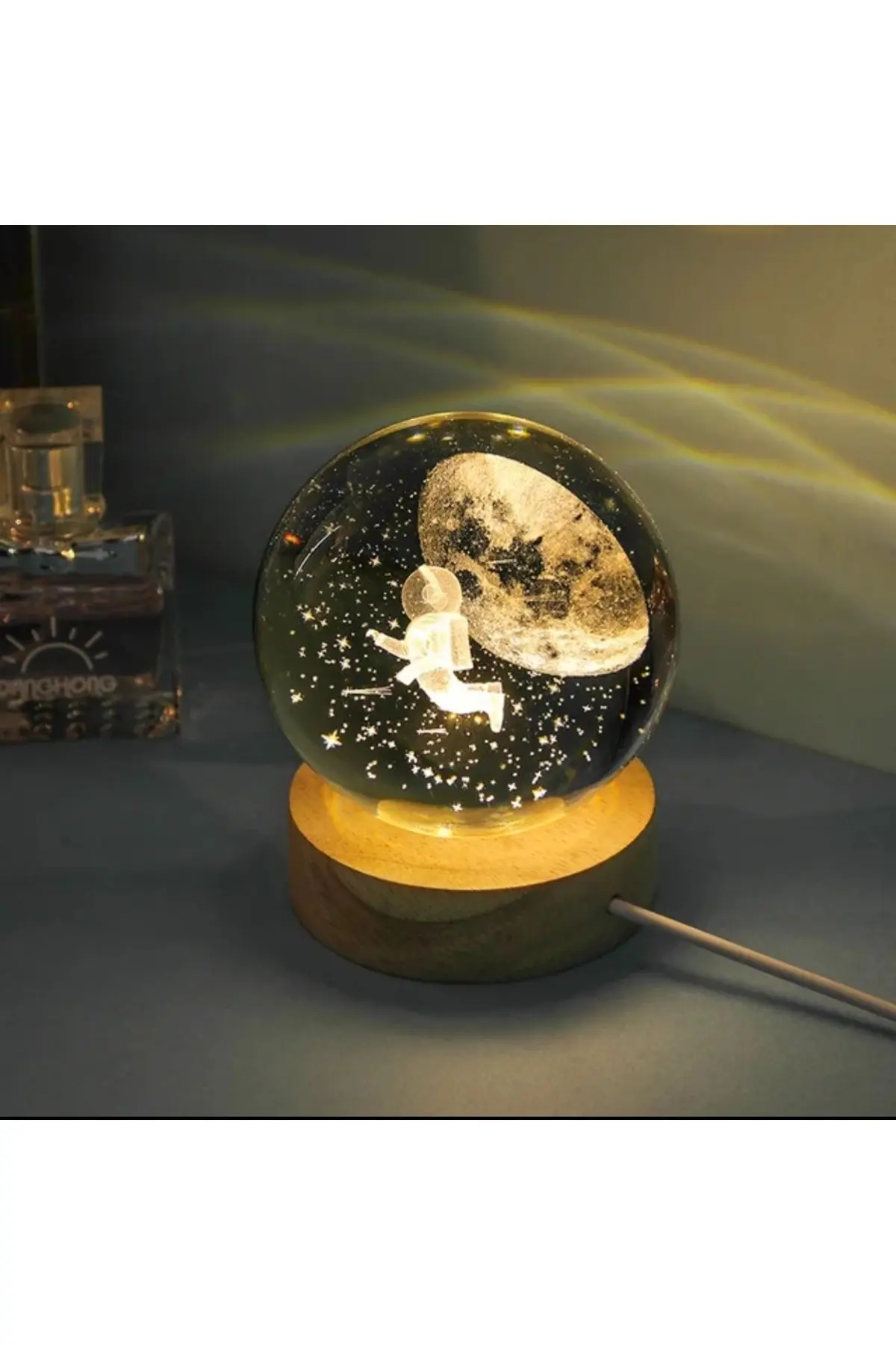 Kristal Cam Küre LED Işıklı USB Ahşap Tabanlı 3D