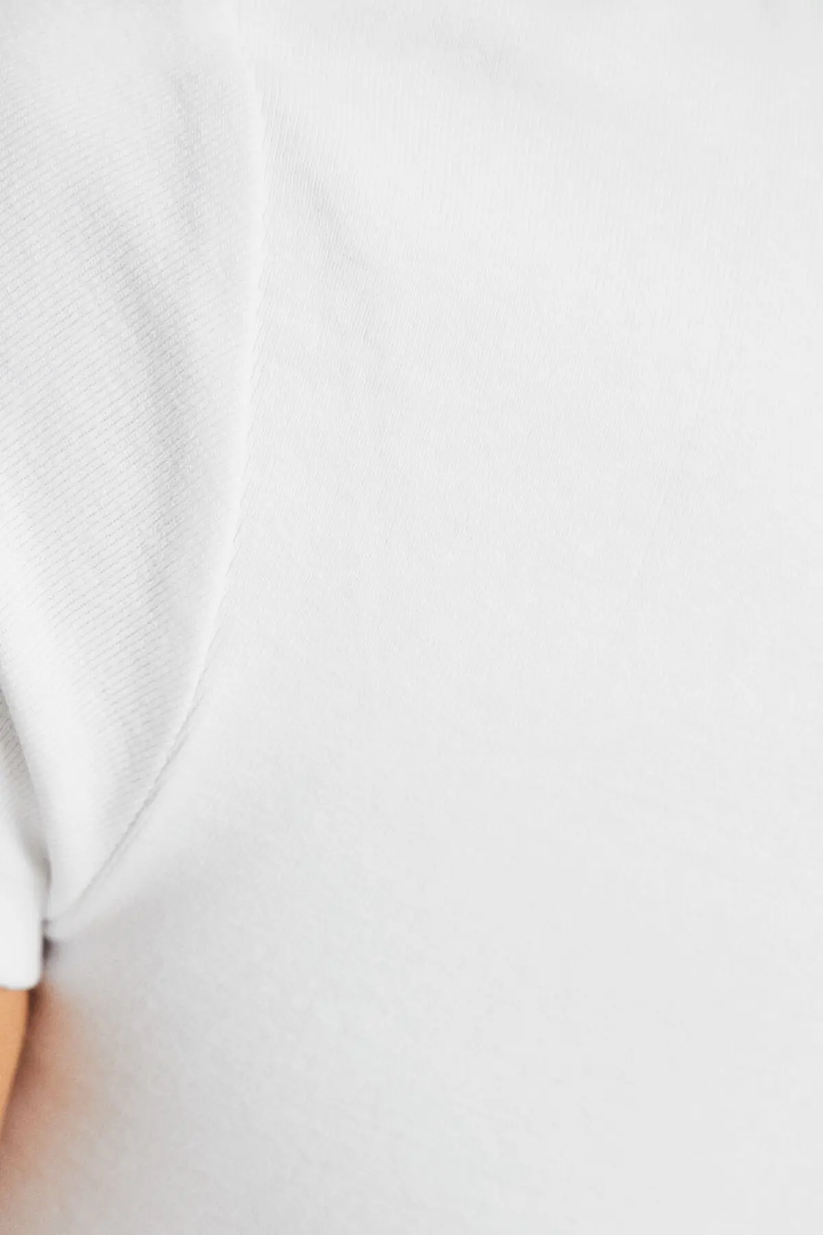 Kısa kollu bisiklet yaka t-shirt