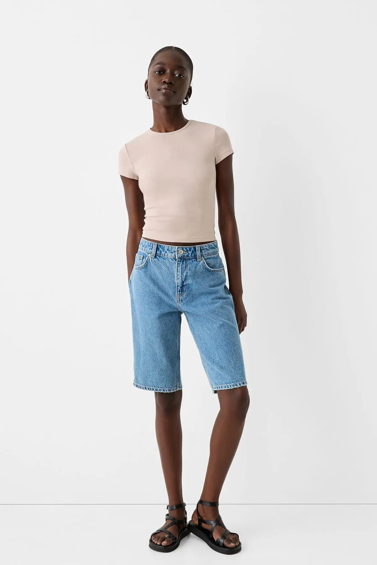 Kısa kollu bisiklet yaka t-shirt