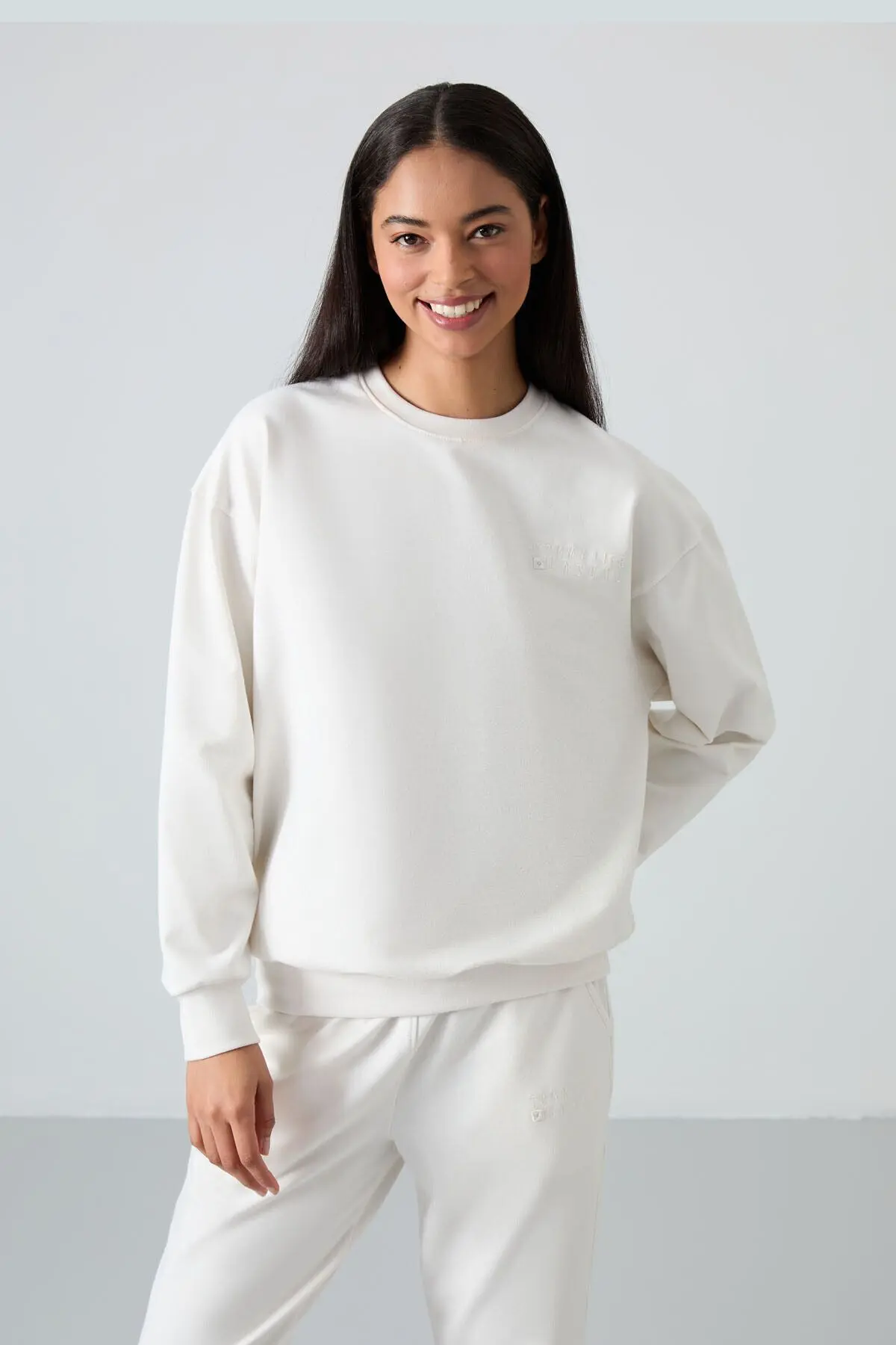 Ekru O Yaka Oversize Lastik Paça Kadın Eşofman Takım - 95287