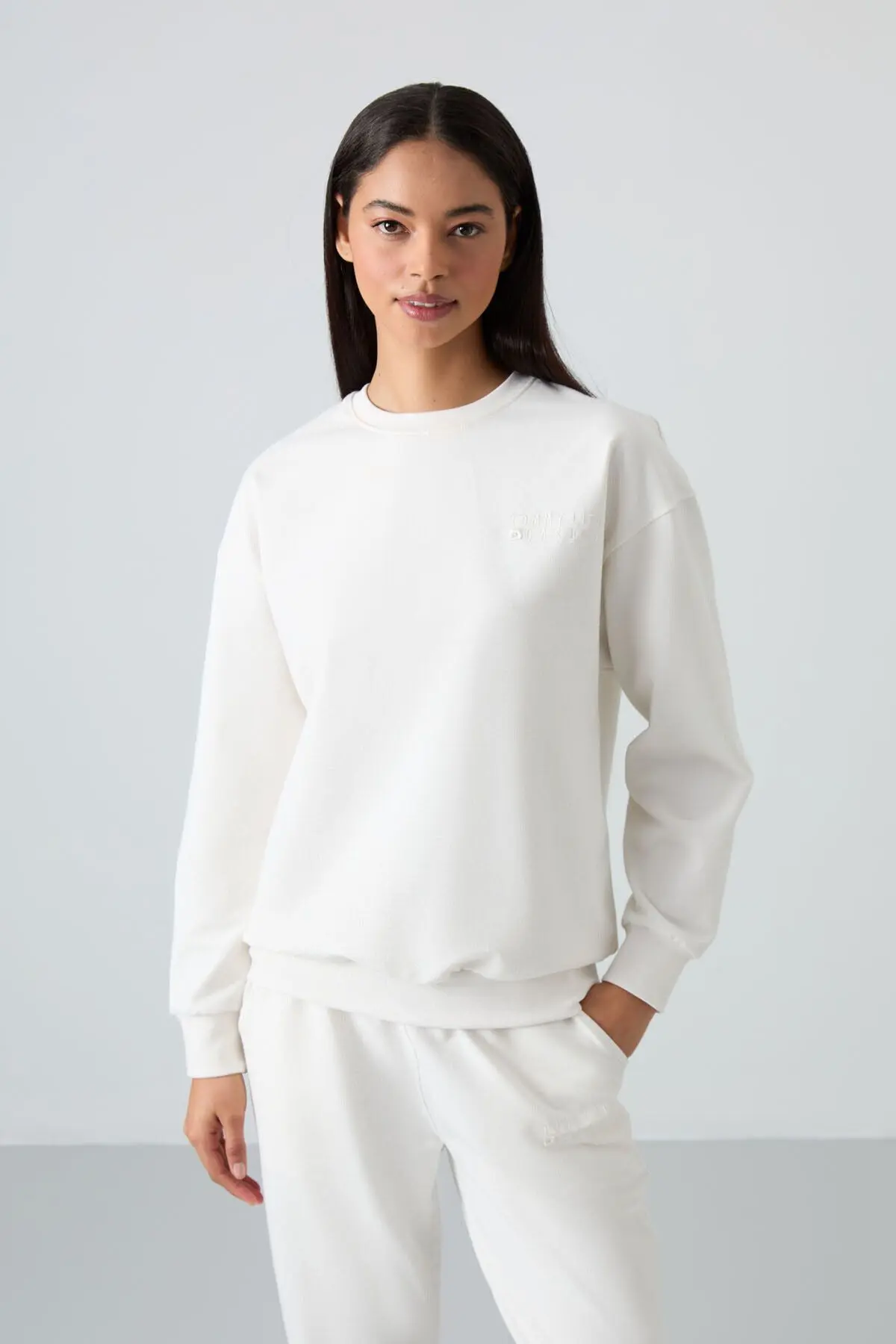 Ekru O Yaka Oversize Lastik Paça Kadın Eşofman Takım - 95287