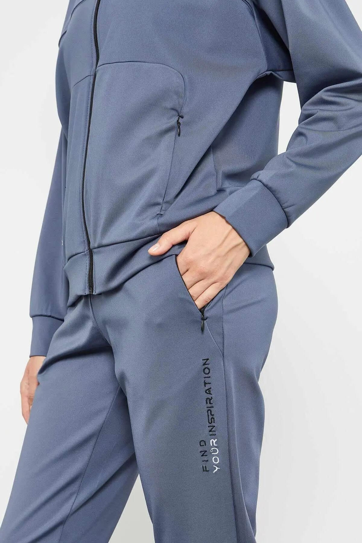 Petrol Kapüşonlu Gizli Cep Detaylı Standart Kalıp Kadın Eşofman Takımı - 95306