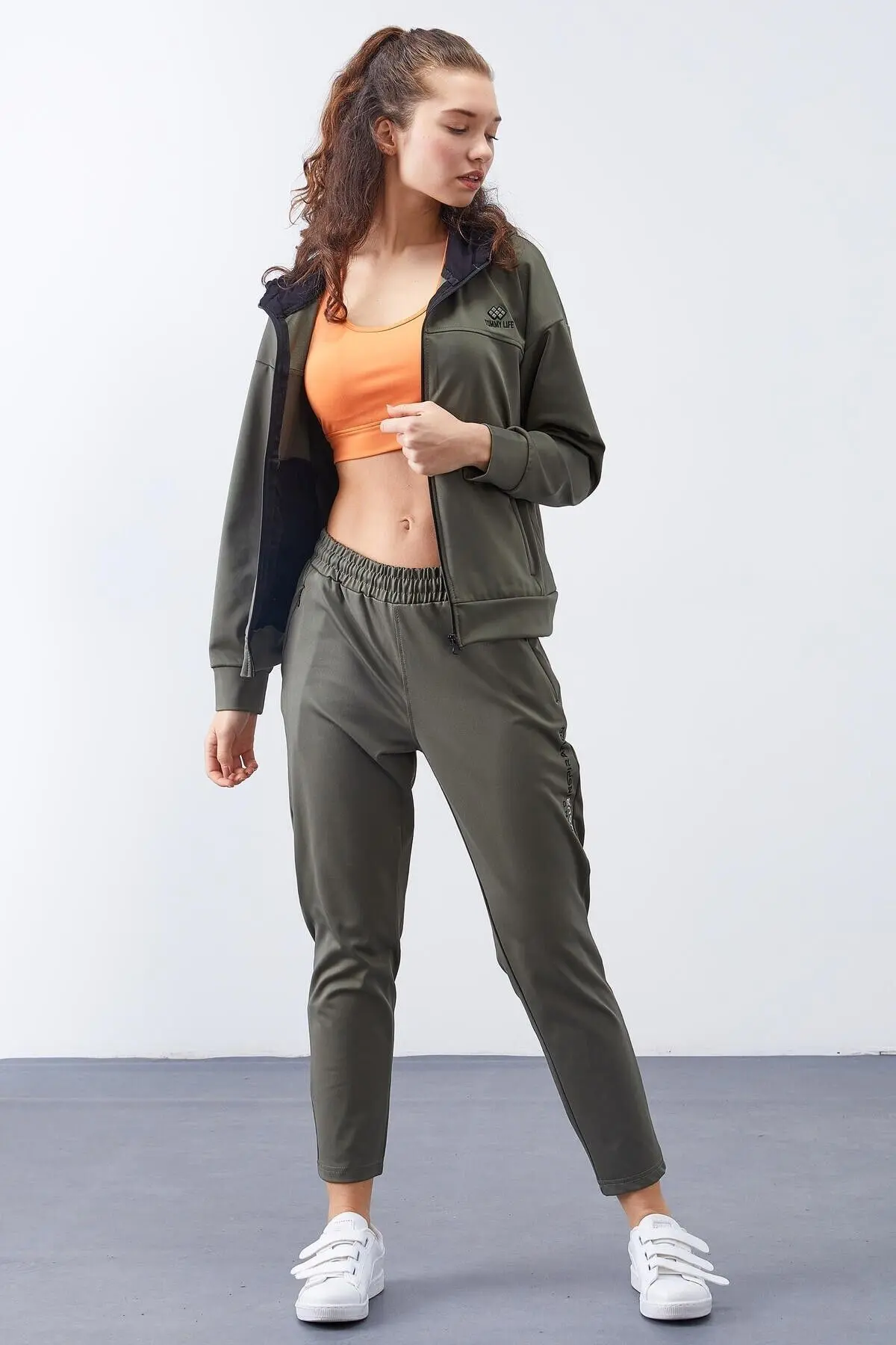 Çağla Kapüşonlu Gizli Cep Detaylı Standart Kalıp Kadın Eşofman Takımı - 95306