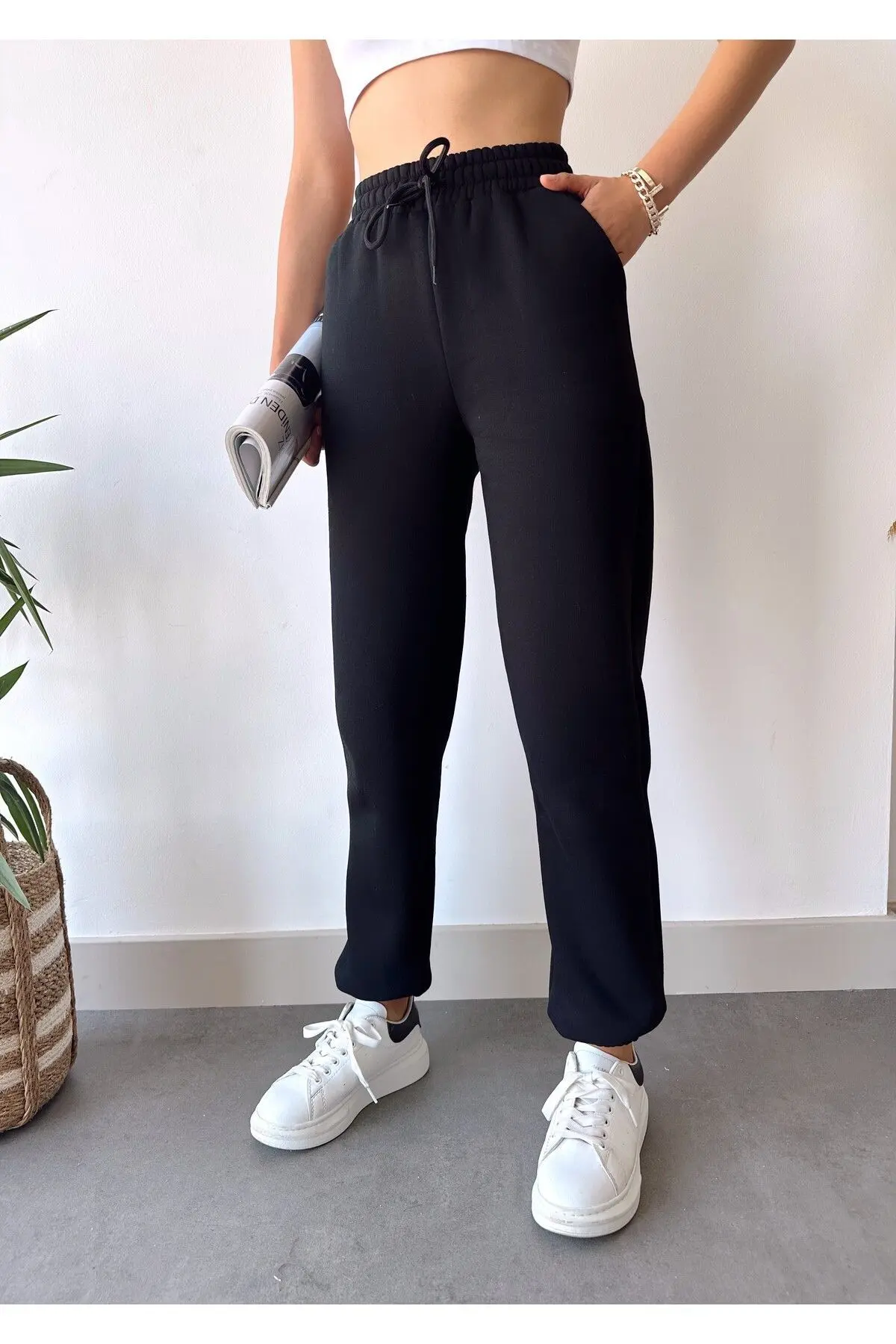 Kadın Siyah Kışlık Kalın İçi Polarlı Yüksek Bel Paçası Lastikli Basic Jogger Eşofman Altı