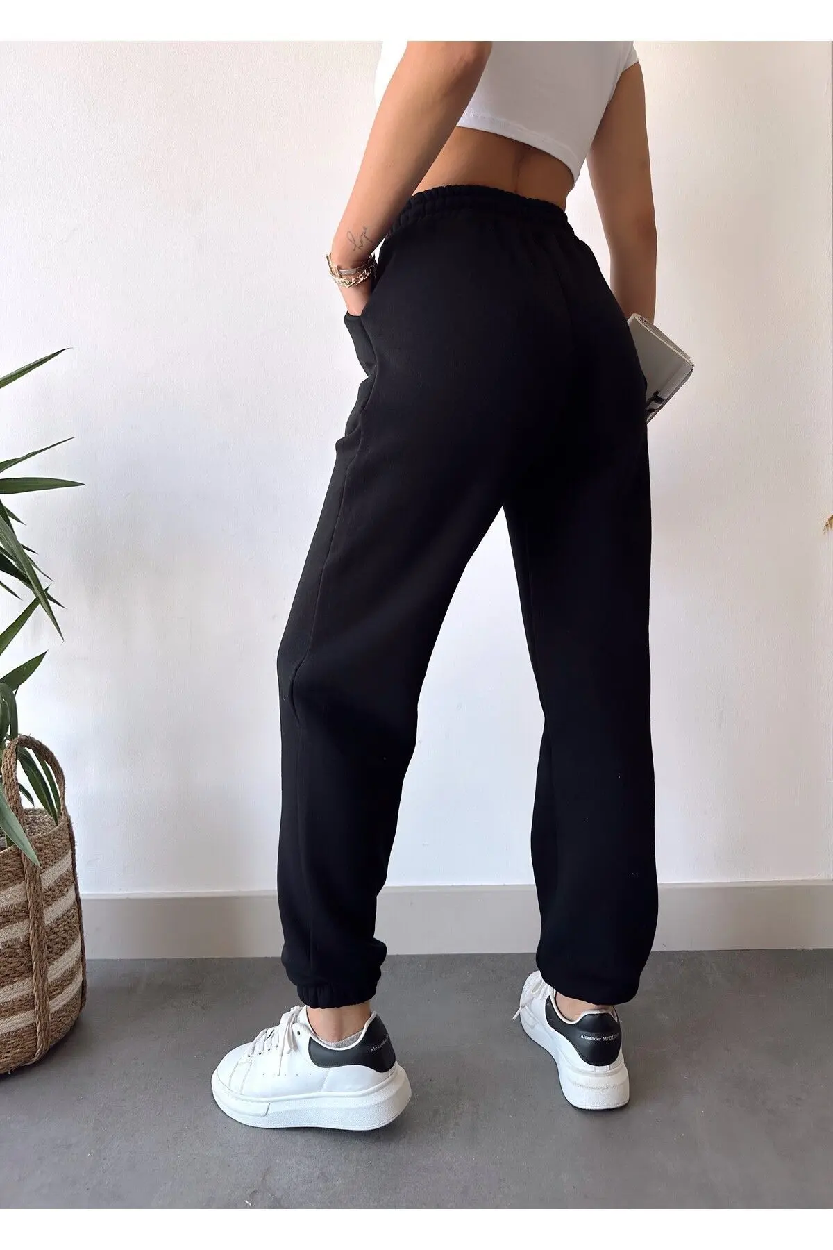 Kadın Siyah Kışlık Kalın İçi Polarlı Yüksek Bel Paçası Lastikli Basic Jogger Eşofman Altı