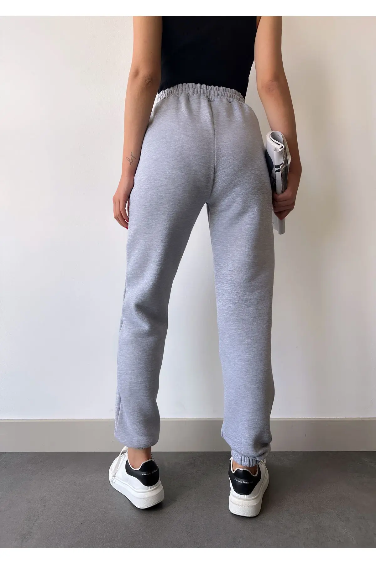 Kadın Gri Kışlık Kalın İçi Polarlı Yüksek Bel Paçası Lastikli Basic Jogger Eşofman Altı