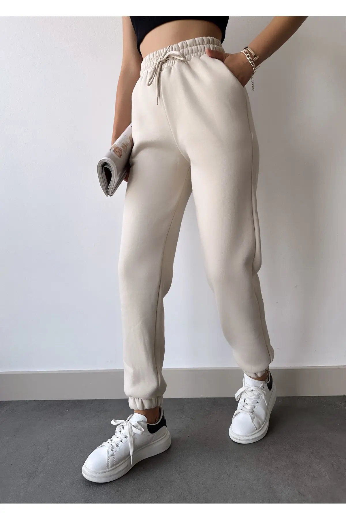 Kadın Bej Kışlık Kalın İçi Polarlı Yüksek Bel Paçası Lastikli Basic Jogger Eşofman Altı