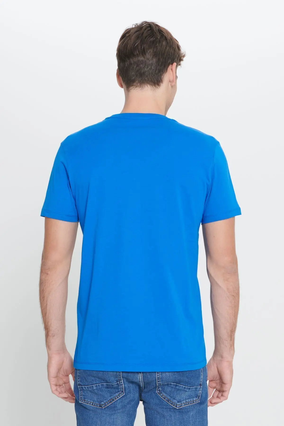 Erkek Saks Mavi %100 Pamuk Slim Fit Dar Kesim Bisiklet Yaka Basic Tişört