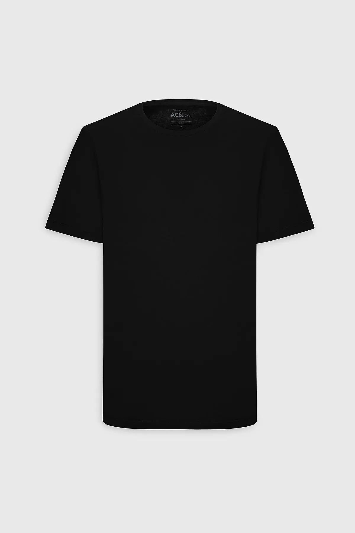 Erkek Siyah %100 Pamuk Slim Fit Dar Kesim Bisiklet Yaka Basic Tişört