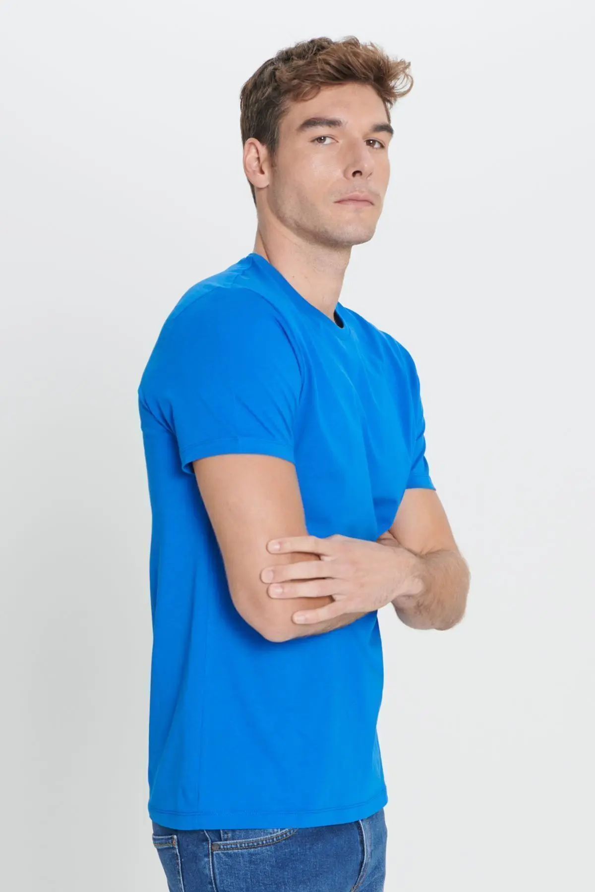 Erkek Saks Mavi %100 Pamuk Slim Fit Dar Kesim Bisiklet Yaka Basic Tişört