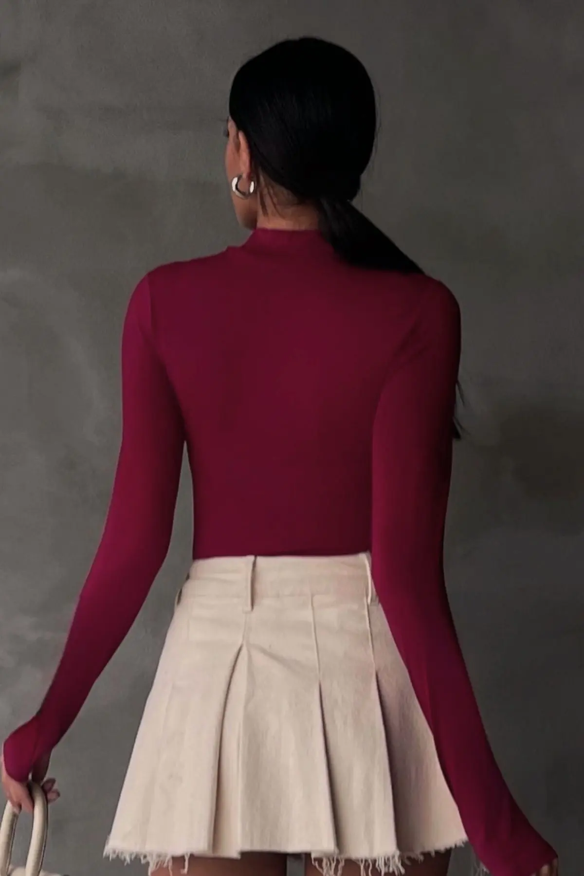 Kadın Vişne Çürüğü Parmak Detaylı Body