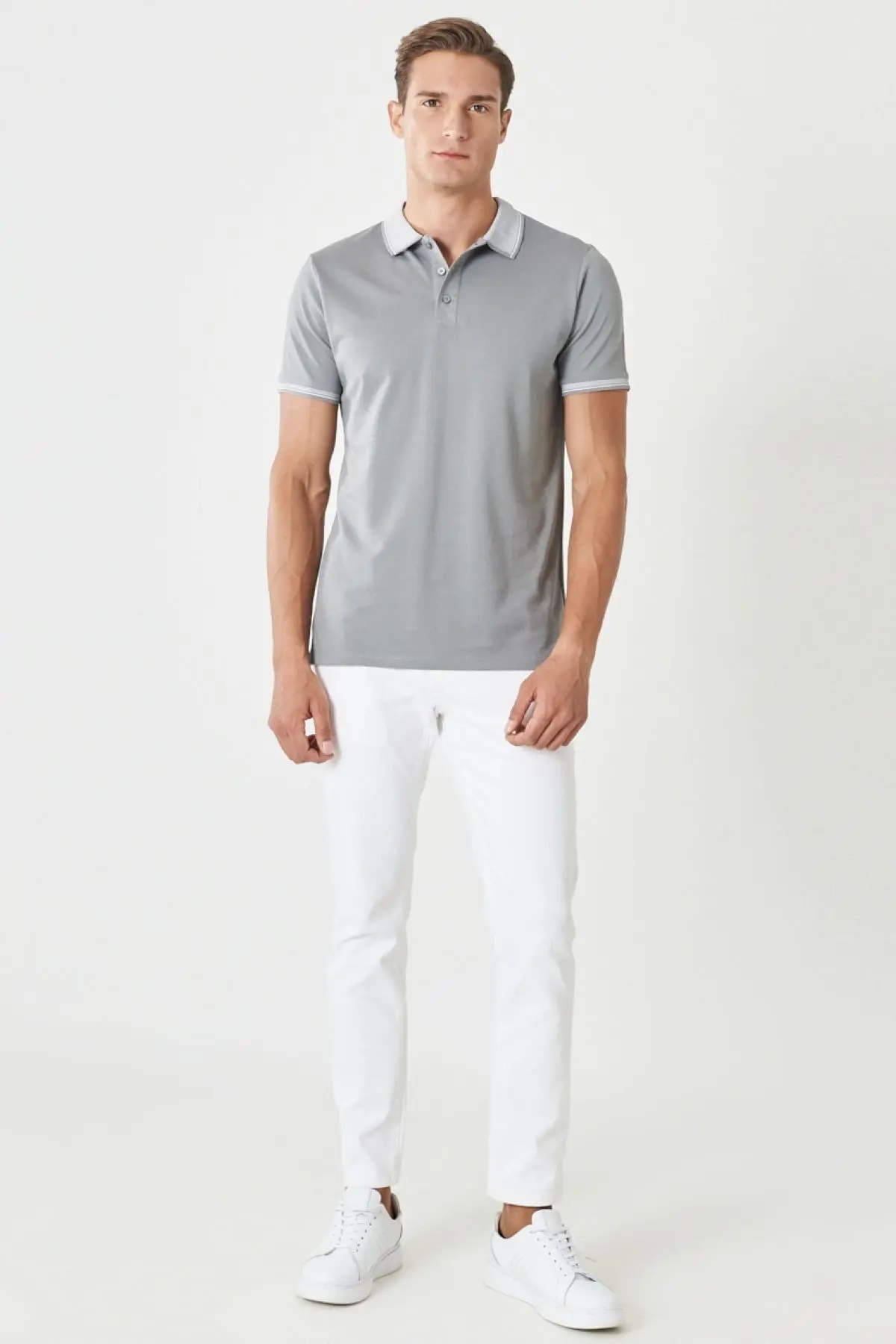 Erkek Çekmeyen Pamuklu Kumaş Slim Fit Dar Kesim Gri Kıvrılmaz Polo Yaka T-shirt