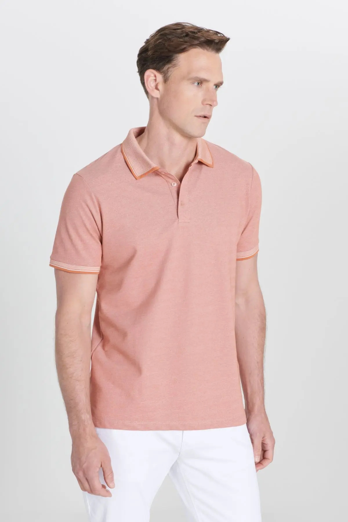 Erkek Çekmeyen Pamuklu Kumaş Slim Fit Dar Kesim Kiremit-Bej Kıvrılmaz Polo Yaka Tişört