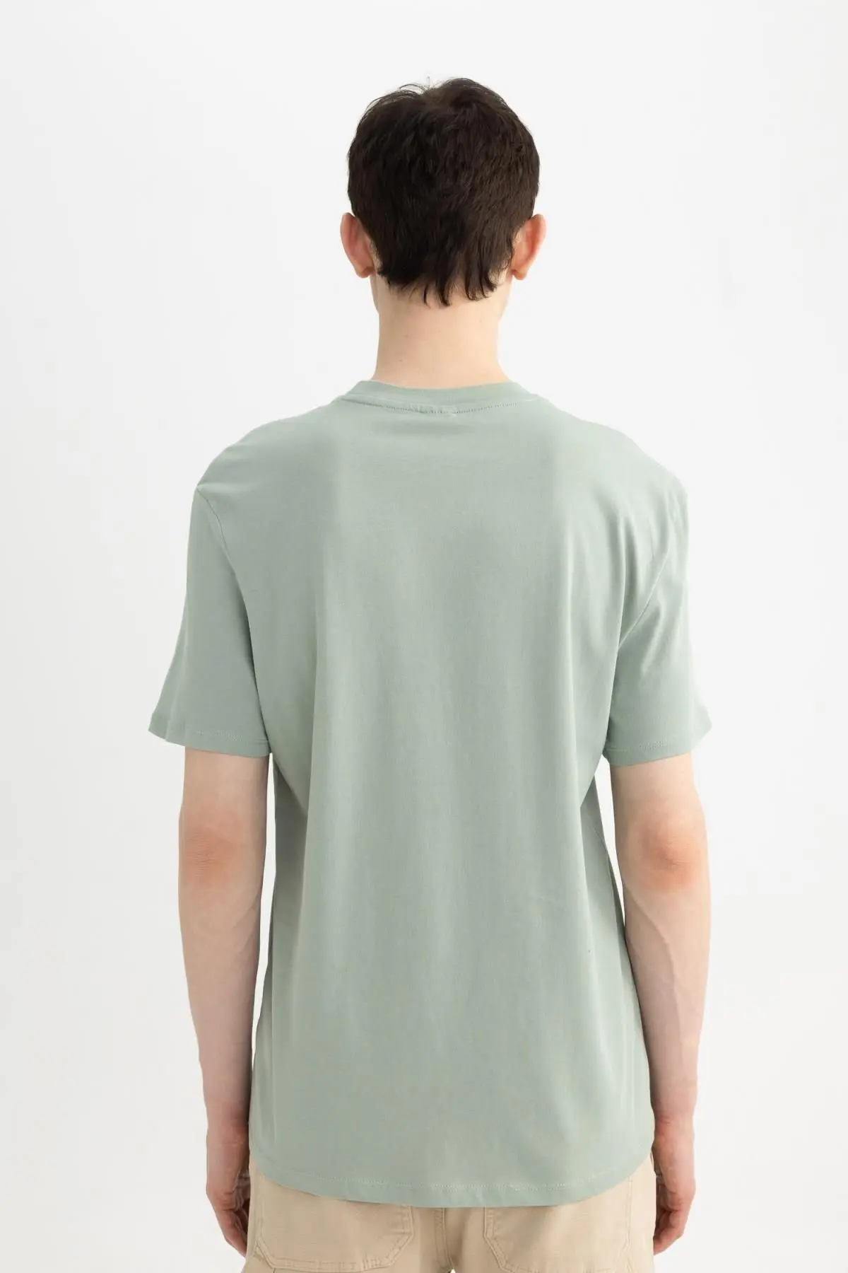 New Regular Fit Bisiklet Yaka Basic Kısa Kollu %100 Pamuk Tişört V7699az24sp