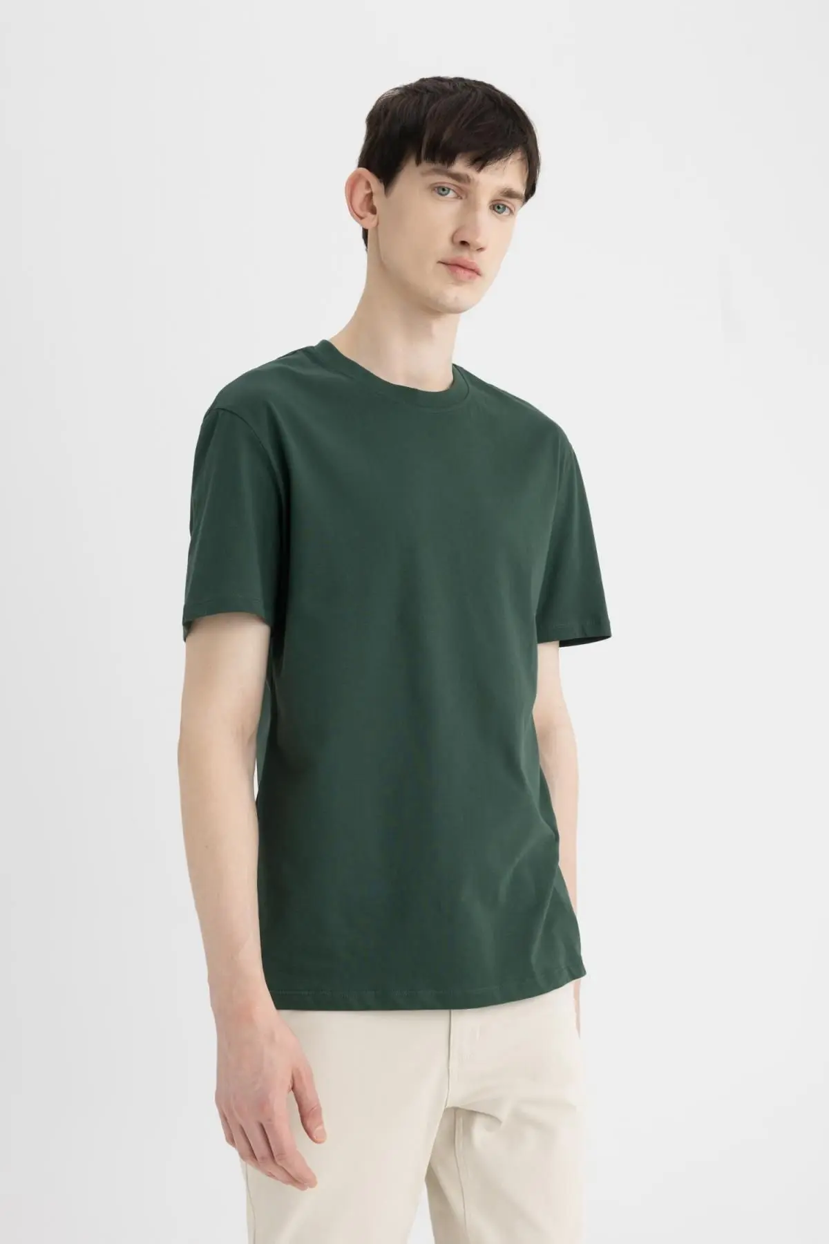 New Regular Fit Bisiklet Yaka Kısa Kollu Tişört V7699az24sp