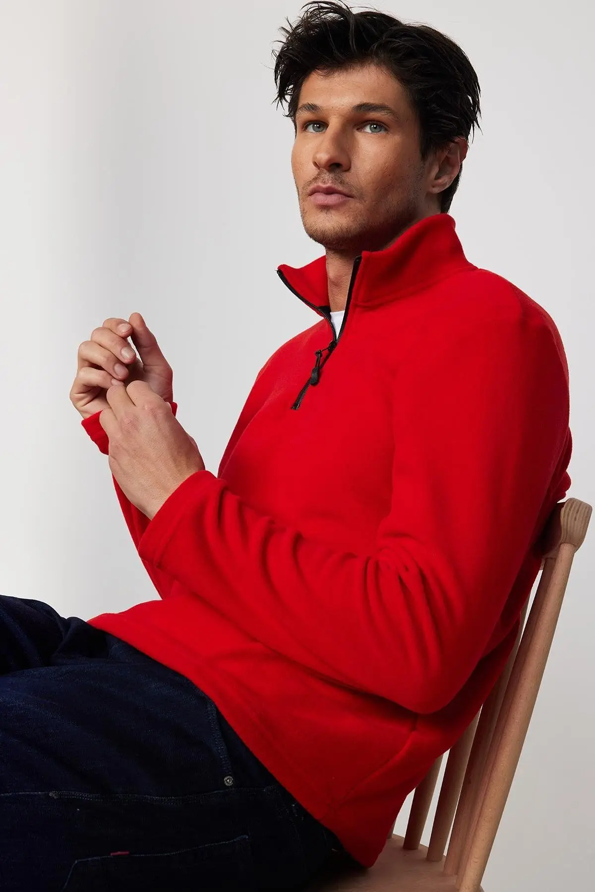 Erkek Standart Fit Rahat Kesim Tüylenme Yapmayan Soğuk Geçirmez Kırmızı Dik Yaka Polar Sweatshirt