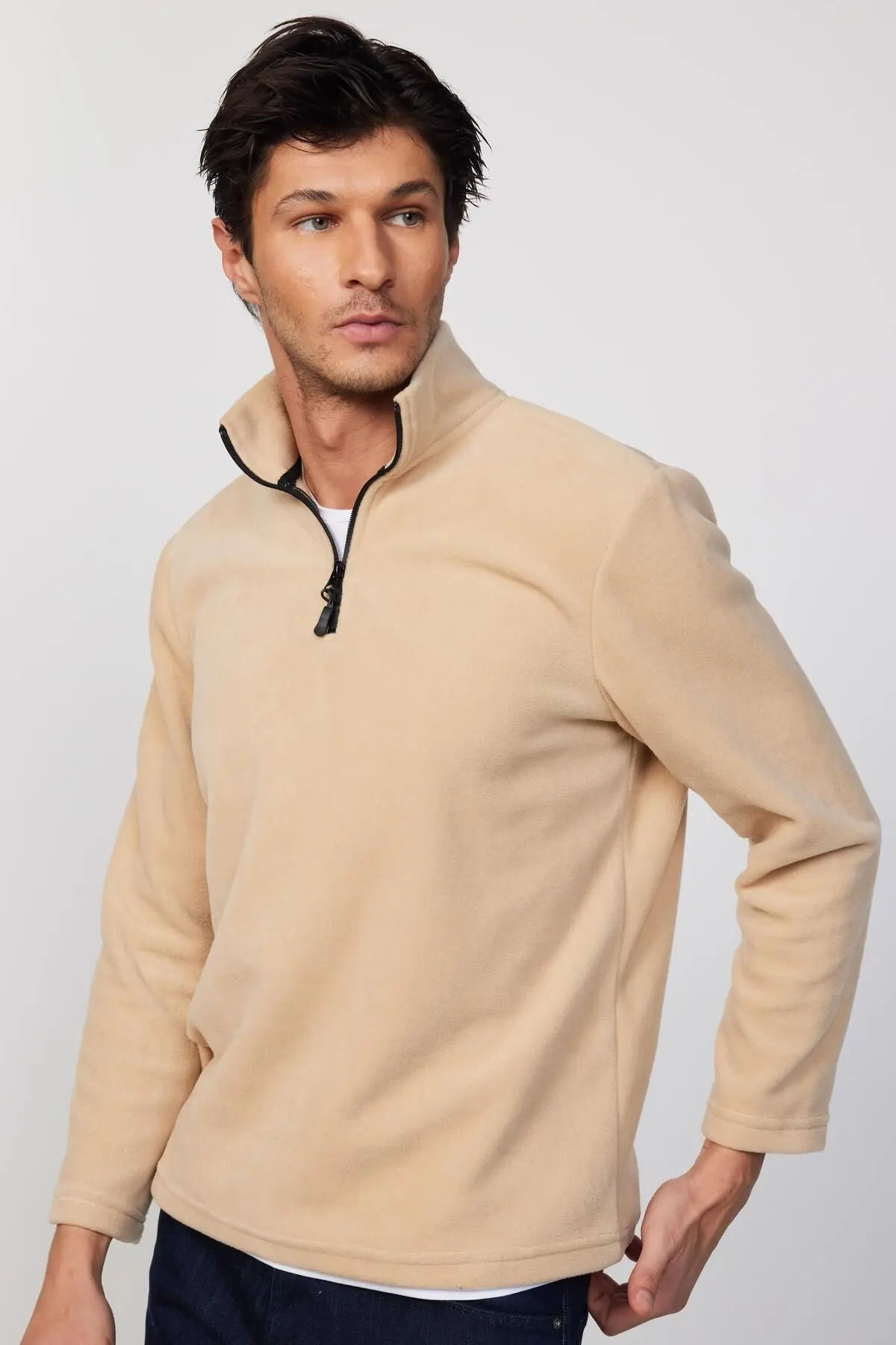 Erkek Standart Fit Rahat Kesim Tüylenme Yapmayan Soğuk Geçirmez Bej Dik Yaka Polar Sweatshirt