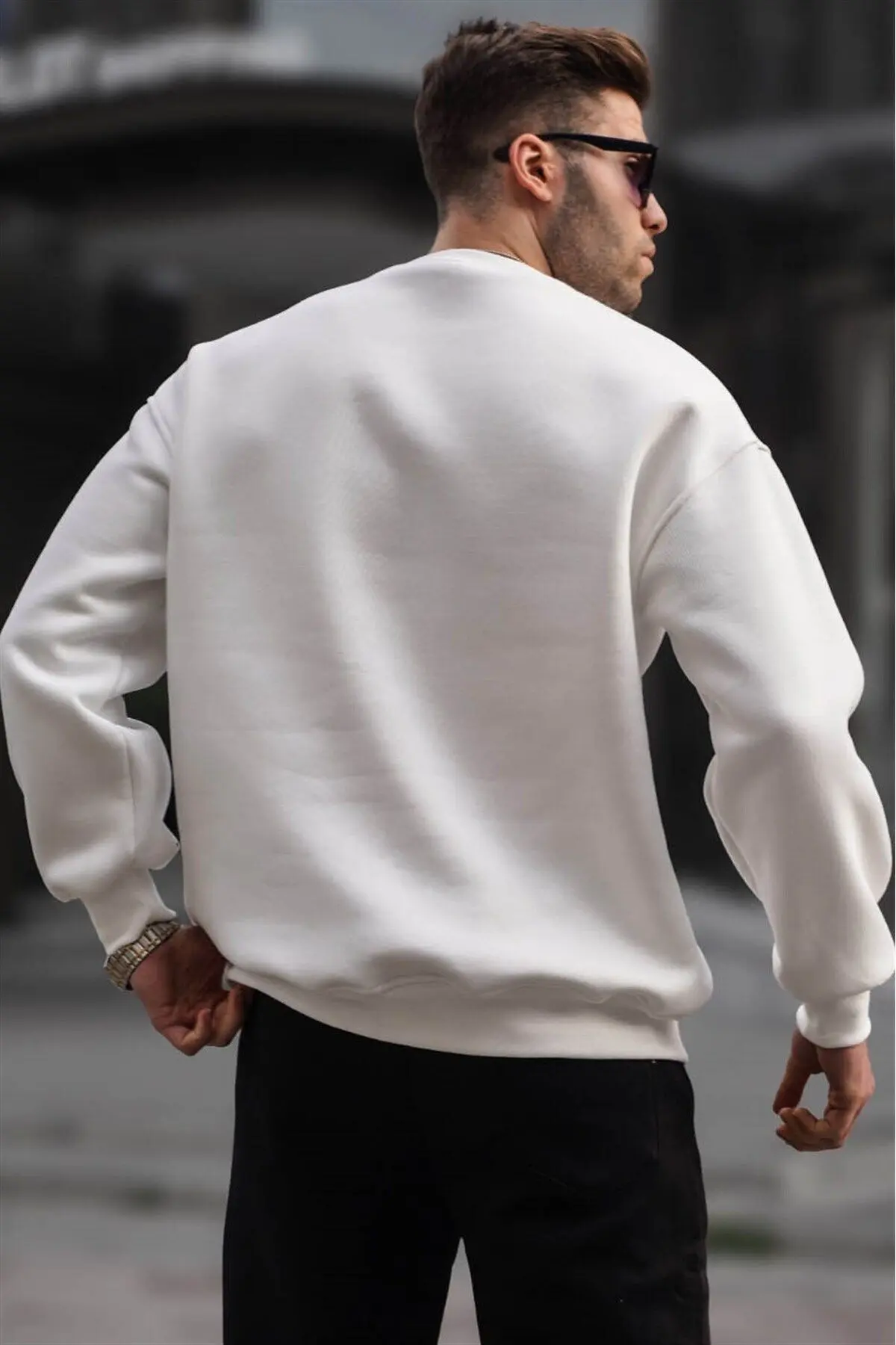 Ekru Bisiklet Yaka Oversize Şardonlu Basic Erkek Sweatshirt 6048