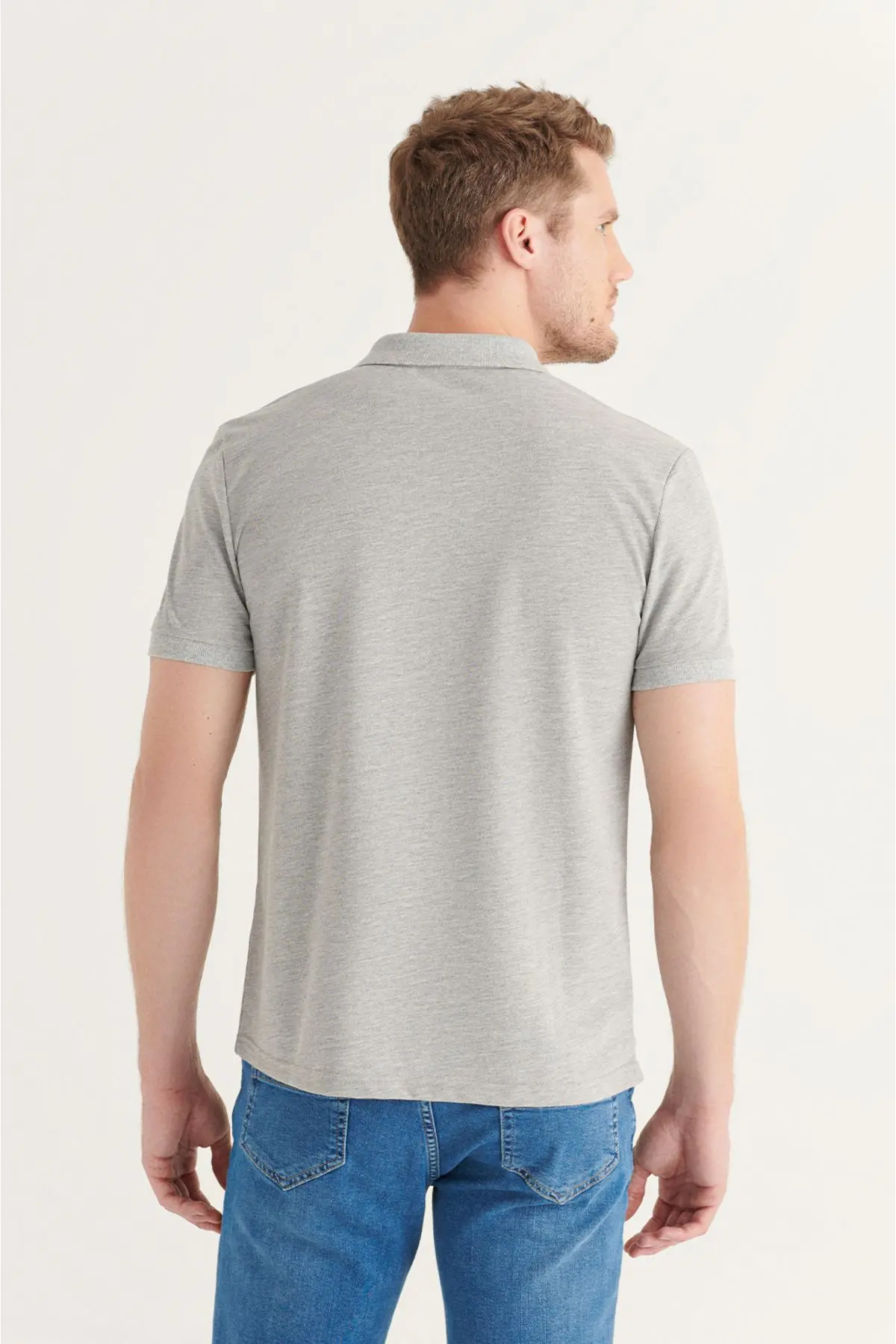 Erkek Gri Polo Yaka T-shirt %100 Pamuk Serin Tutan Regular Fit E001004