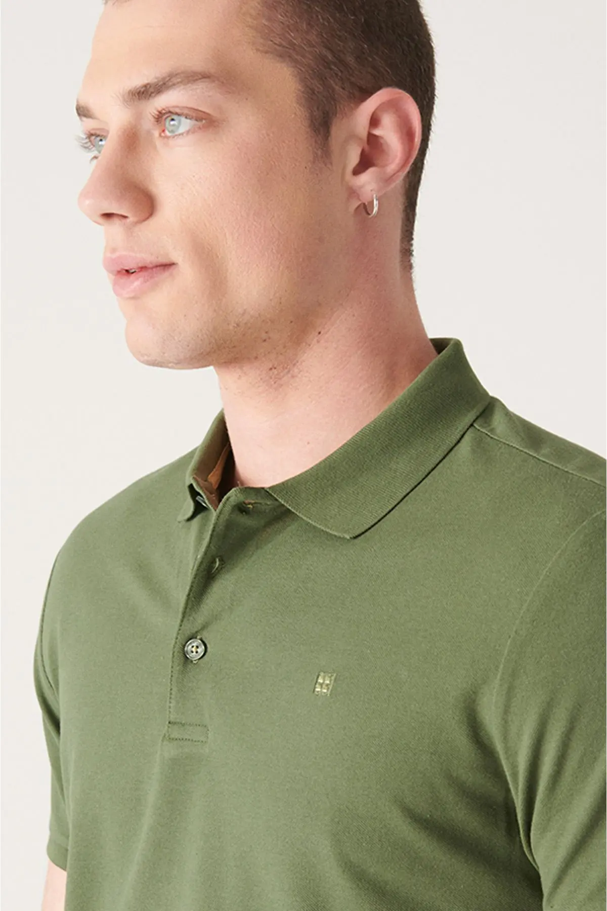 Erkek Haki Polo Yaka T-shirt %100 Pamuk Serin Tutan Regular Fit E001004