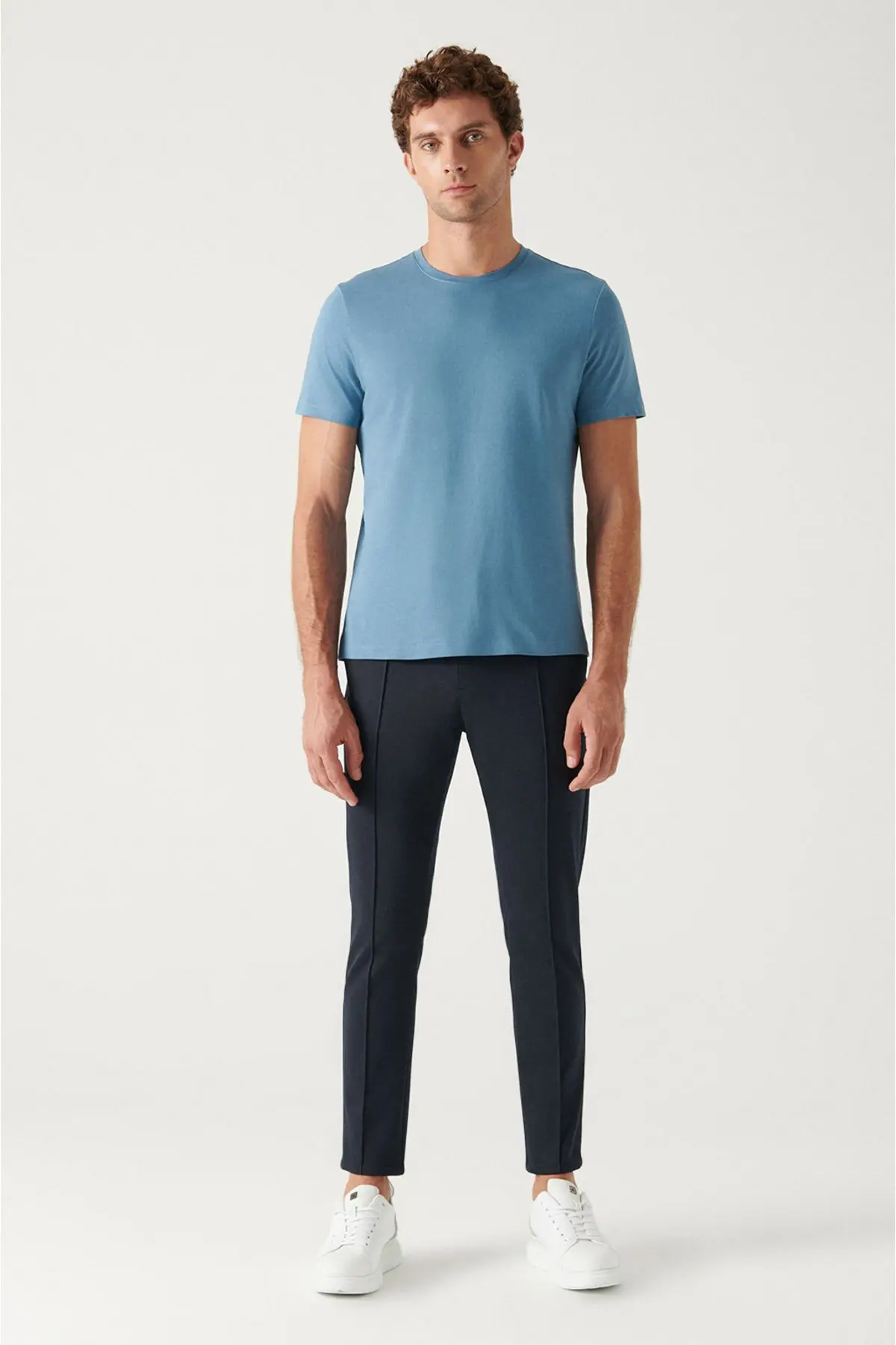 Erkek Indigo T-shirt %100 Pamuk Nefes Alan Bisiklet Yaka Regular Fit E001000