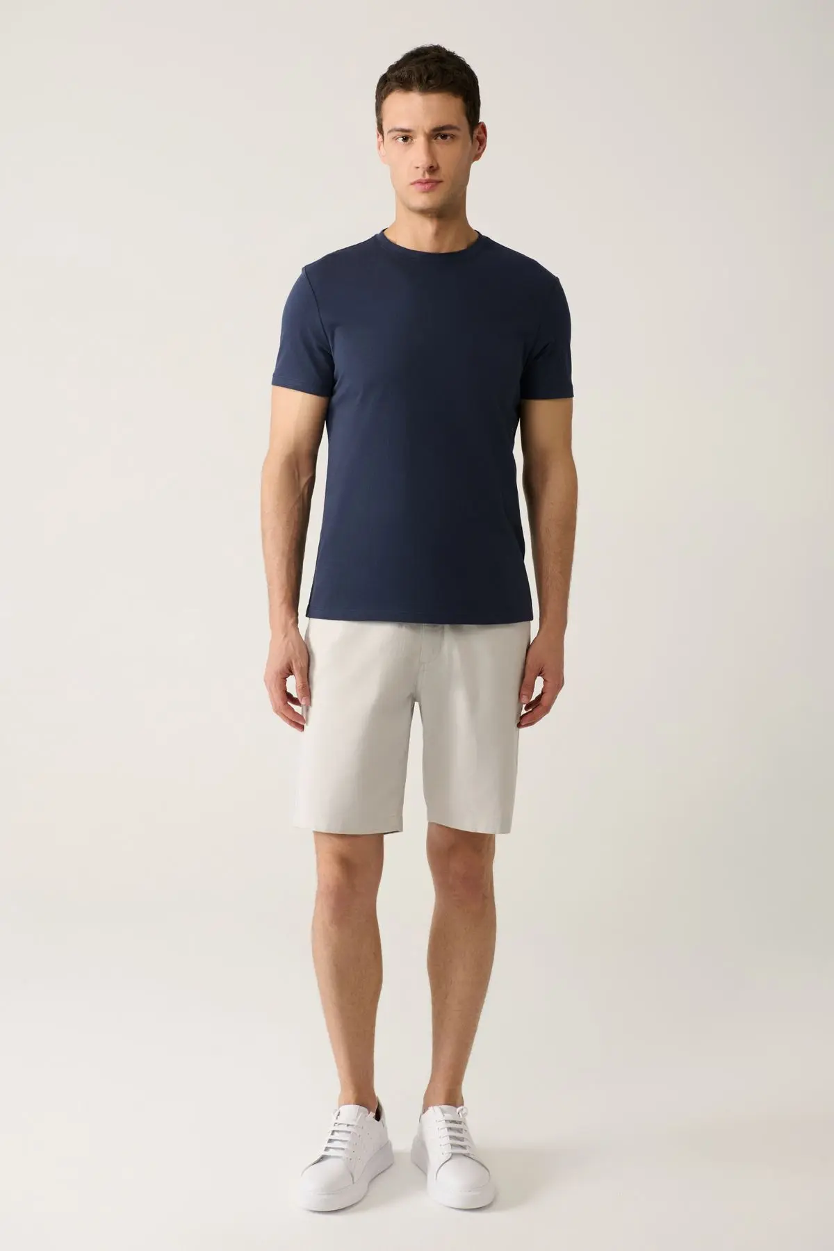 Erkek Lacivert T-shirt %100 Pamuk Nefes Alan Bisiklet Yaka Regular Fit E001000