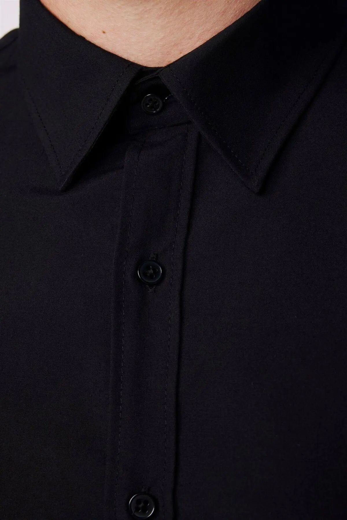 Slim Fit Uzun Kollu Pamuklu Kolay Ütü Erkek Siyah Gömlek