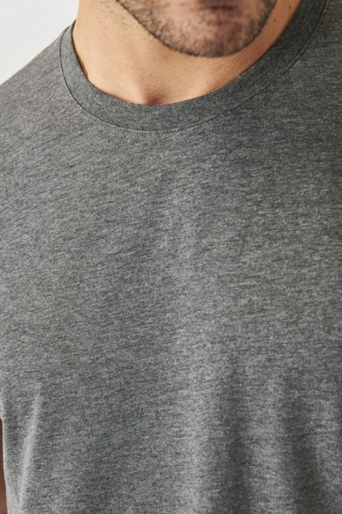 Erkek Siyah-grimelanj-beyaz-antrasit-kgri Slim Fit Bisiklet Yaka %100 Pamuk 5'li Basic Tişört Paketi