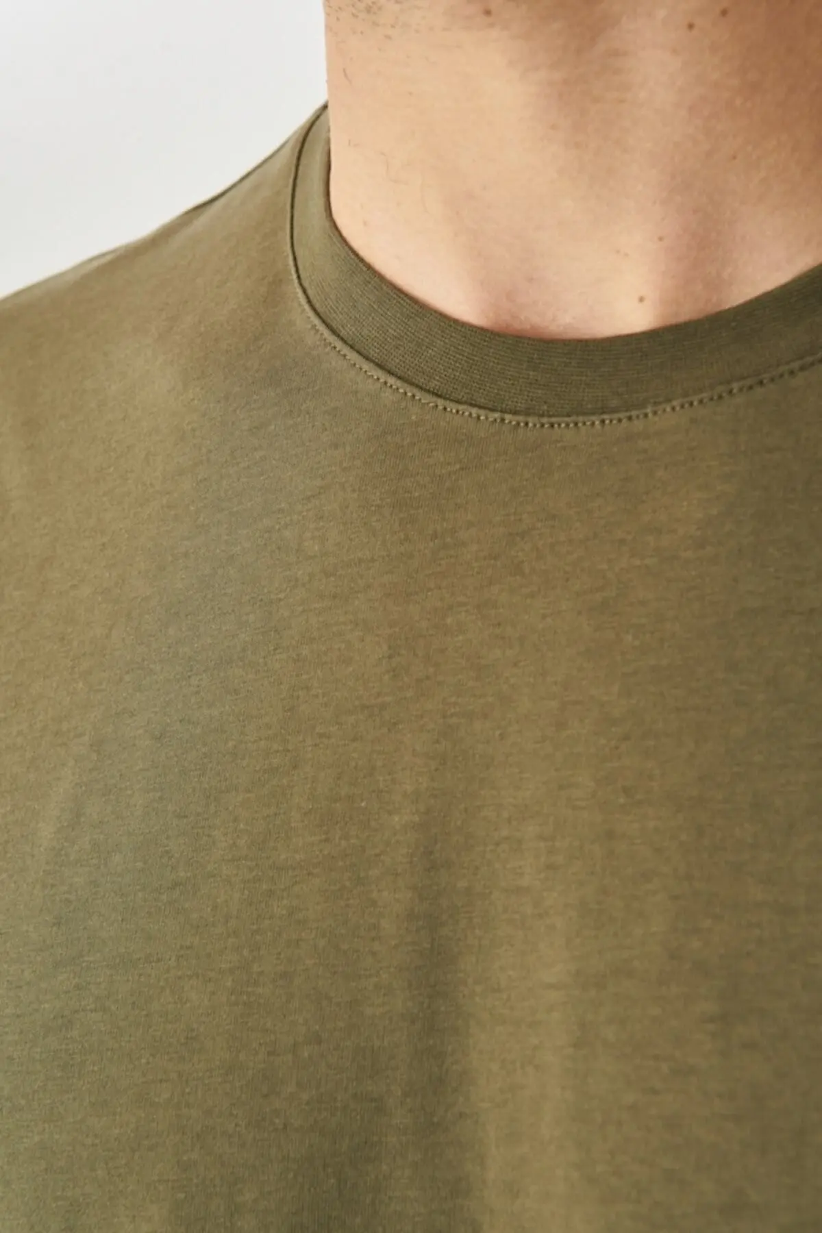 Erkek Beyaz-sıyah-hakı-bordo-turuncu Slim Fit Bisiklet Yaka %100 Pamuk 5'li Basic Tişört Paketi