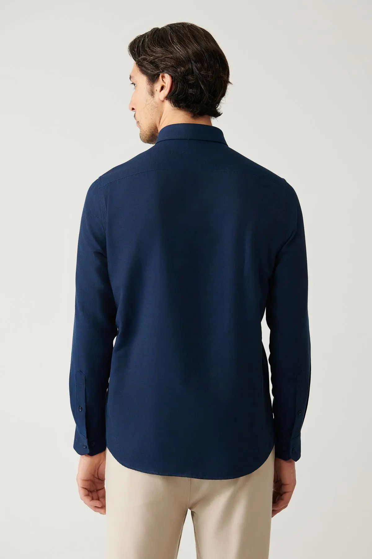 Erkek Lacivert Düğmeli Yaka Kolay Ütülenebilir Oxford Pamuklu Regular Fit Gömlek E002000