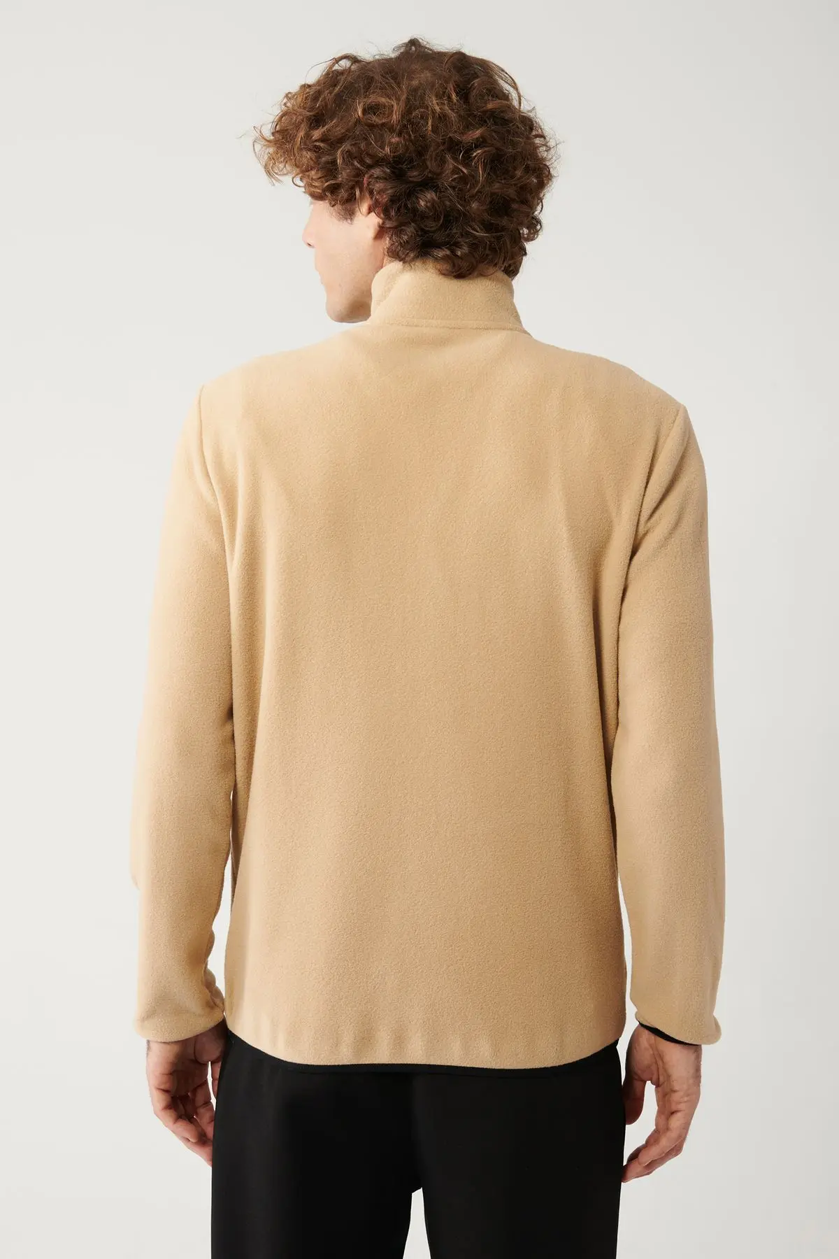 Erkek Bej Polar Sweatshirt Dik Yaka Soğuğa Dayanıklı Yarım Fermuarlı Regular Fit E001068
