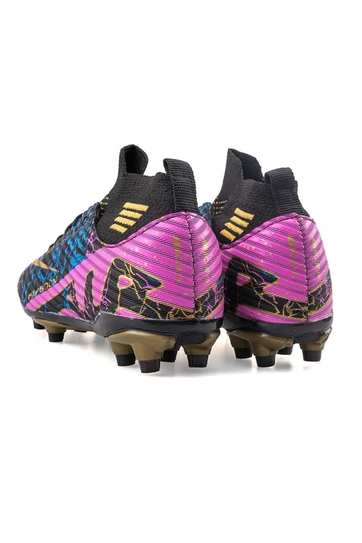 TWİNGO KRAMPON SİYAH ALTIN DESENLİ YENİ SEZON