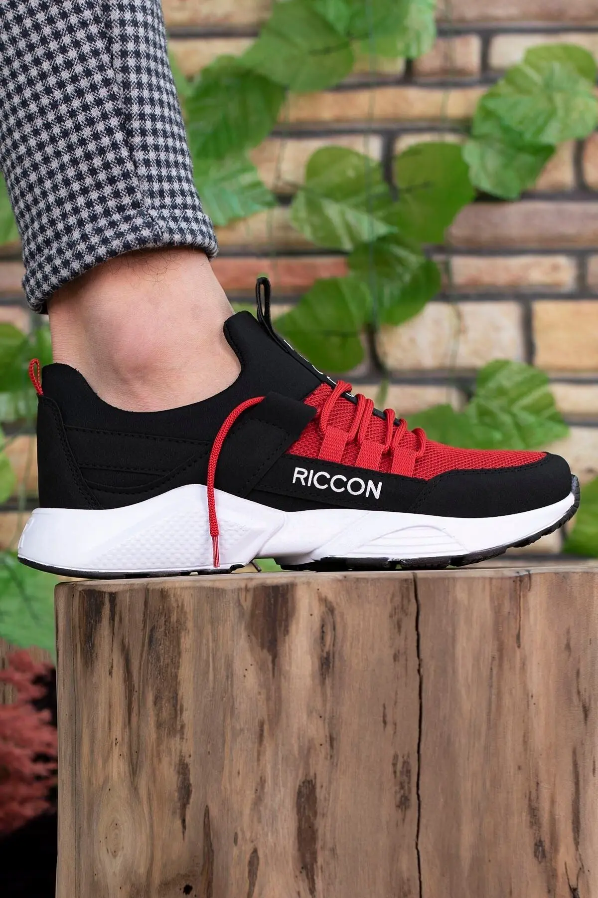 Siyah Kırmızı Unisex Sneaker