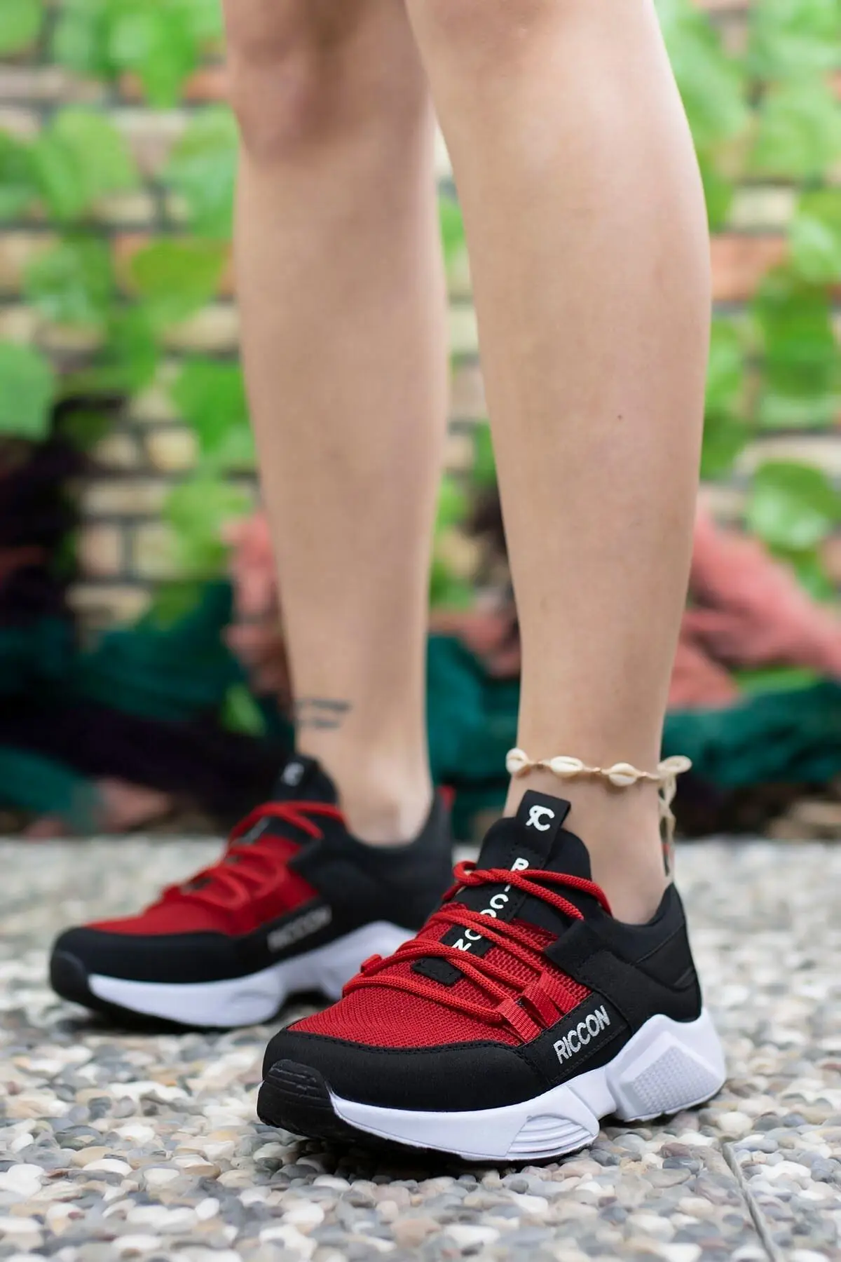 Siyah Kırmızı Unisex Sneaker
