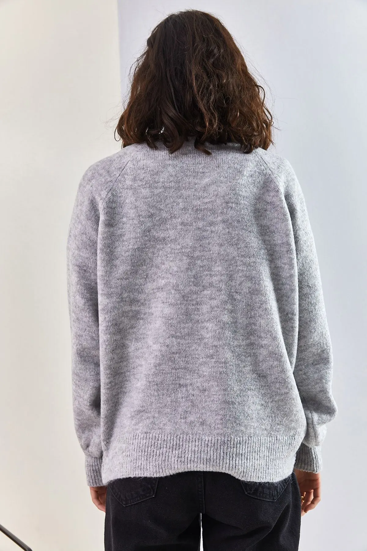 Kadın Yakası Ilikli Balıkçı Yaka Triko Kazak