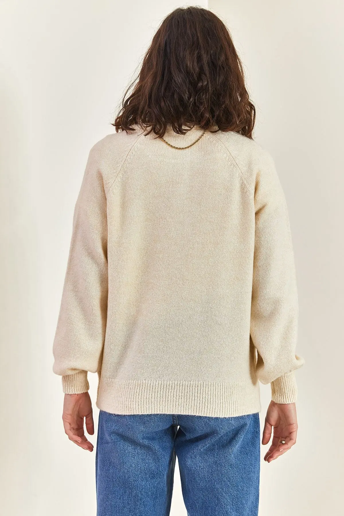 Kadın Yakası Ilikli Balıkçı Yaka Triko Kazak