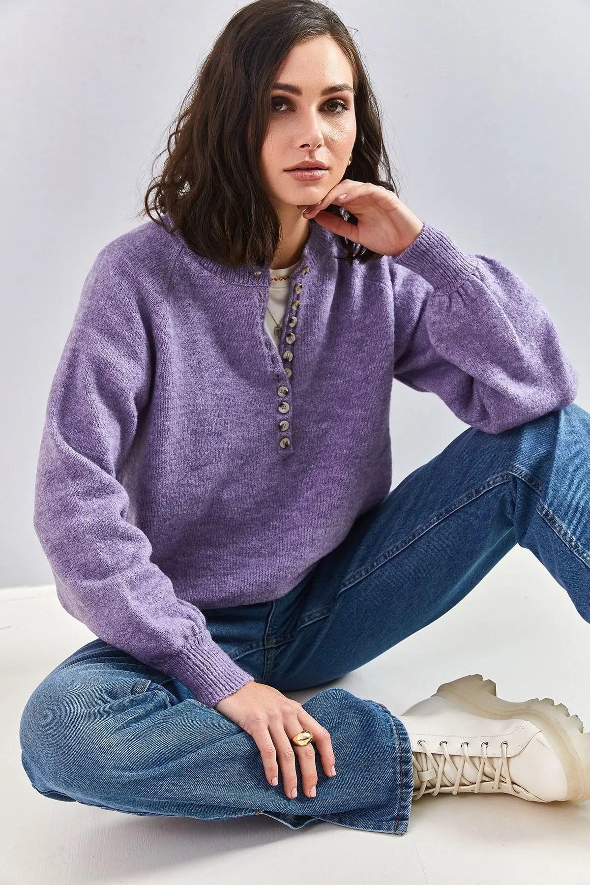 Kadın Yakası Ilikli Balıkçı Yaka Şeritli Triko Kazak